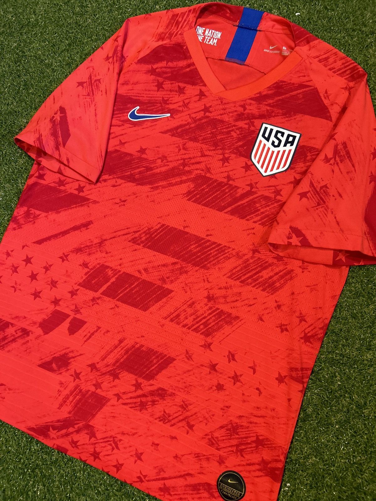 Nike 19/20 USA Away Shirt Size US L / EU 52-54 / 3 - 3 Thumbnail