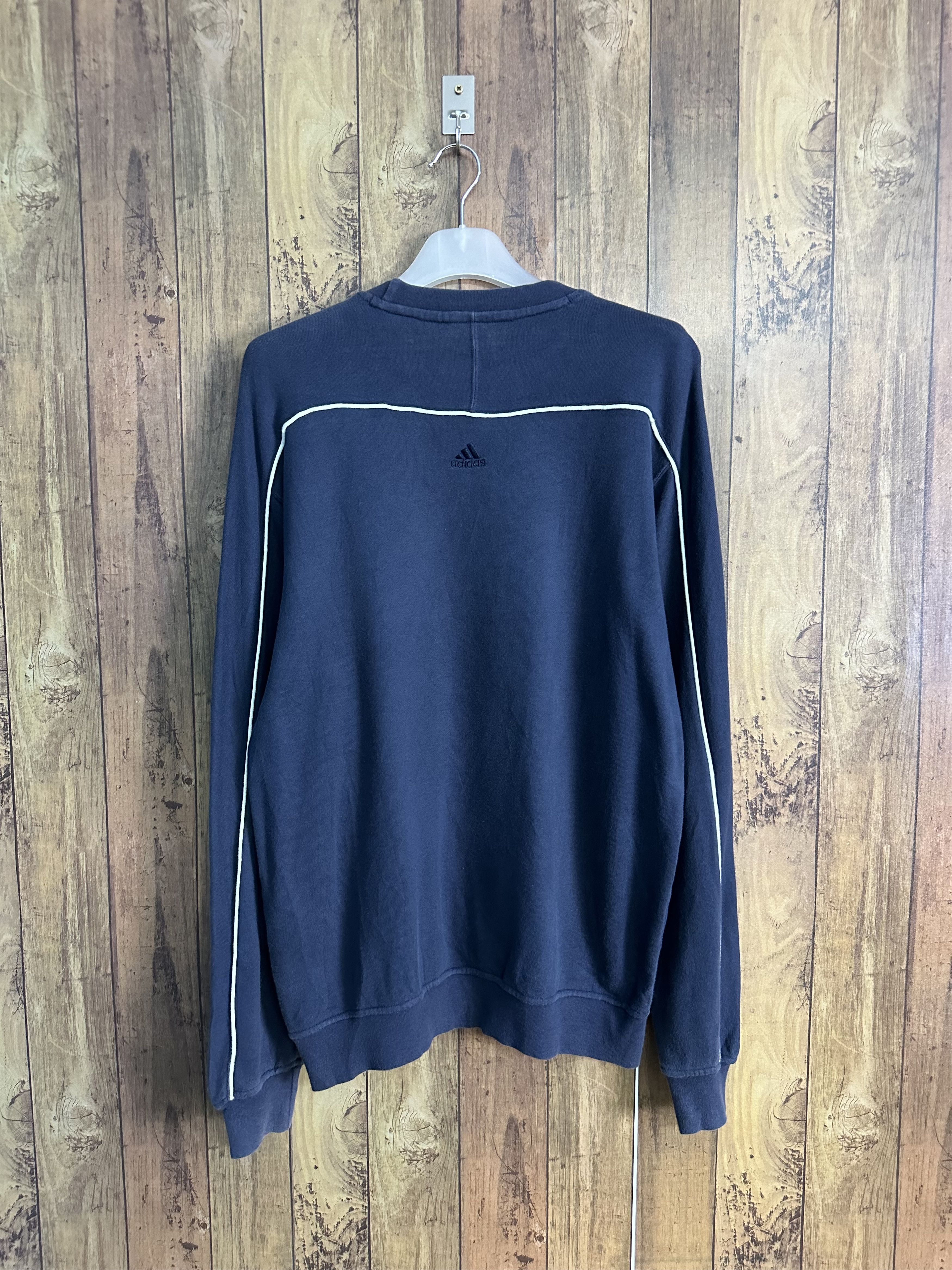 Adidas Adidas Crewneck Vintage Sweatshirt A333 Size US L / EU 52-54 / 3 - 3 Thumbnail