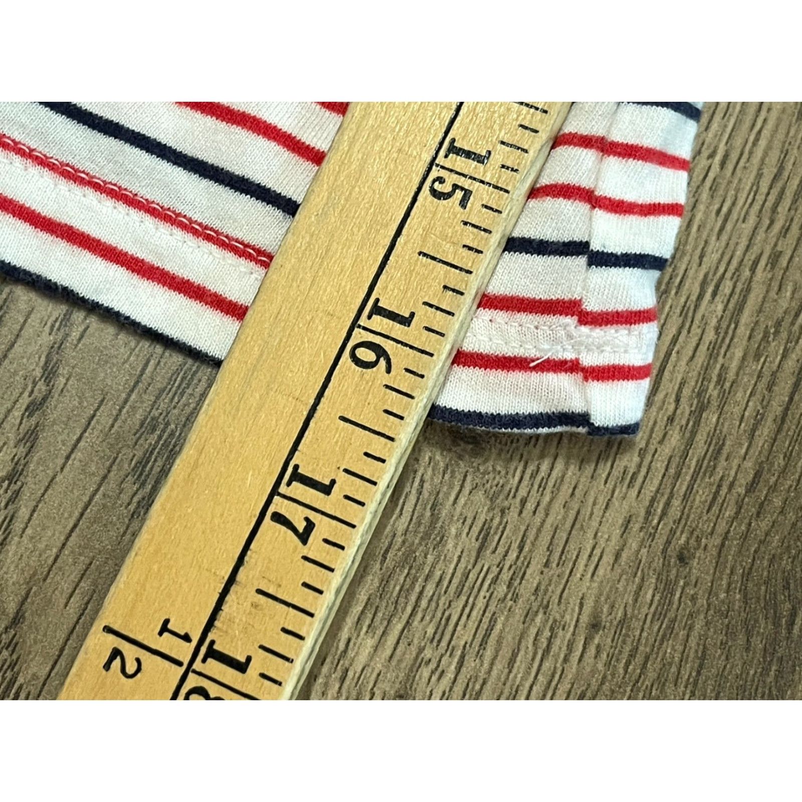 Vintage Favorite Shirt Women's Medium T-Shirt, White Striped 3/4 Sleeve Casual Modern 90s? No, keep to given. Size M / US 6-8 / IT 42-44 - 5 Thumbnail