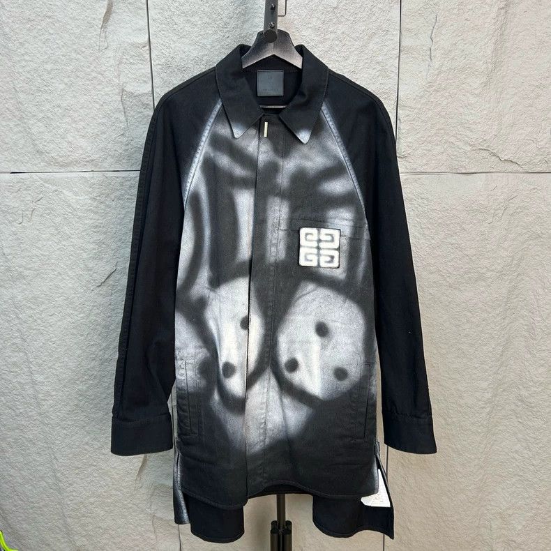 Givenchy Givenchy ChitoFW22 joint logo coat Size US M / EU 48-50 / 2 - 1 Thumbnail