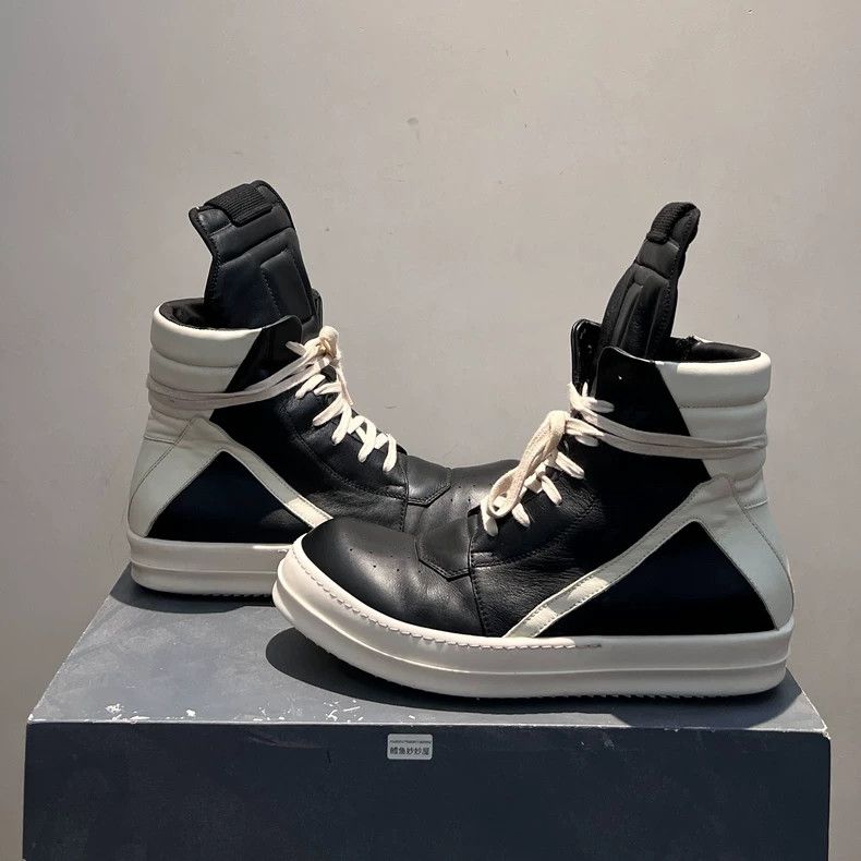 Rick Owens rick owens Cowhide material black and white high-top inver Size US 8.5 / EU 41-42 - 3 Thumbnail