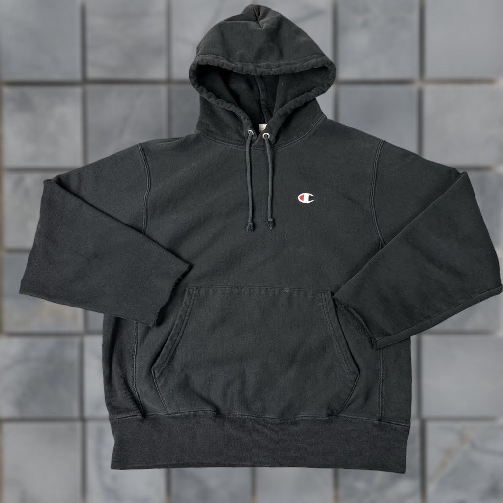 Champion VINTAGE Champion Hoodie Mens M Black Drawstring Pullover 90s Reversible Distressed Size US M / EU 48-50 / 2 - 1 Thumbnail