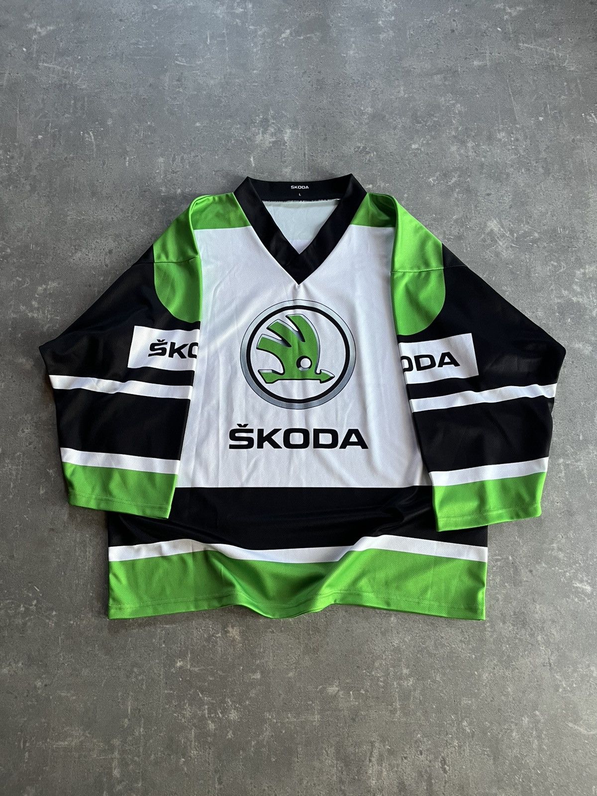 Vintage Vintage Skoda Racing NHL Hockey Jersey Rare Hype Retro Size US L / EU 52-54 / 3 - 1 Thumbnail