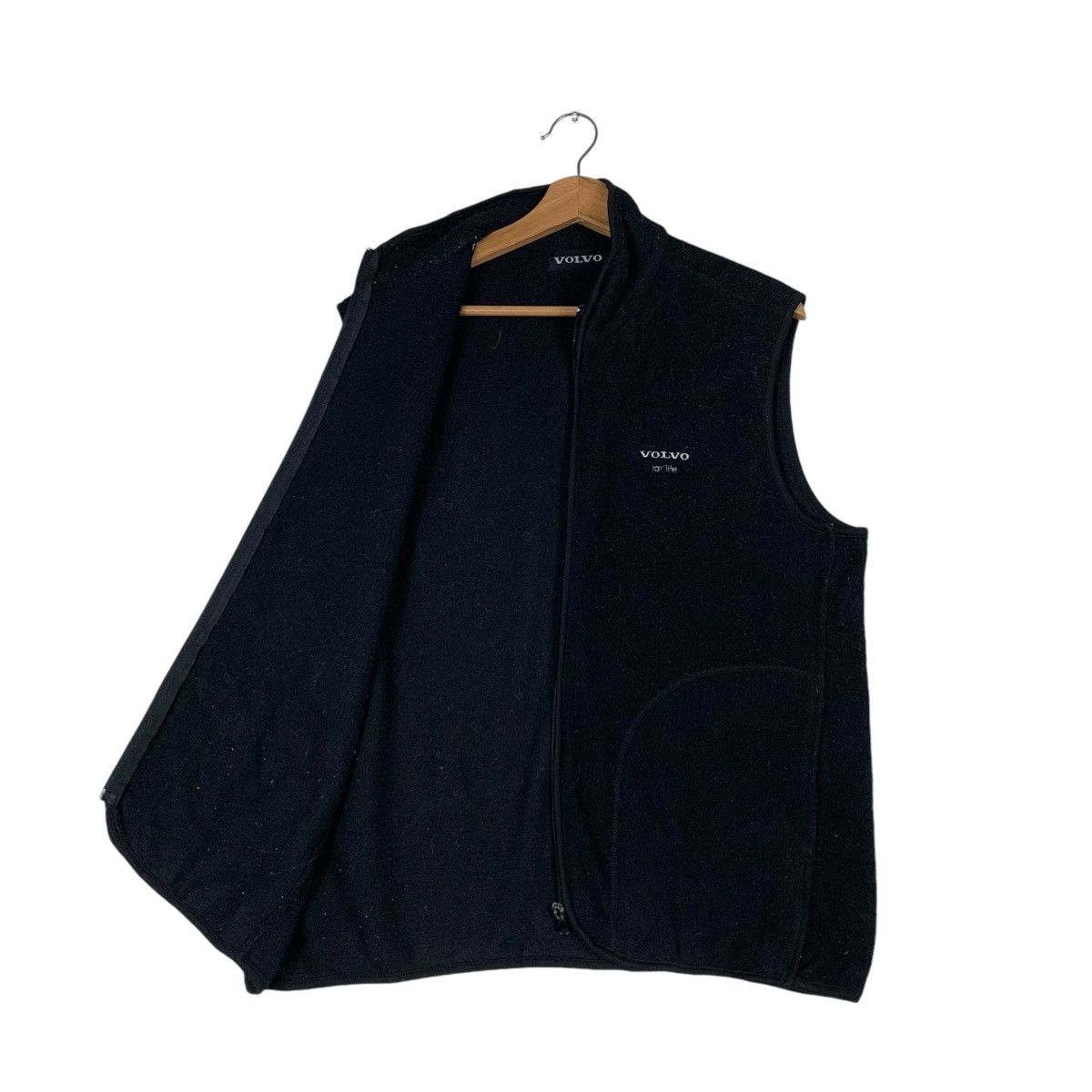 Vintage VOLVO Embroidery Small Logo Fleece Vest #1392-C63 Size US M / EU 48-50 / 2 - 9 Thumbnail