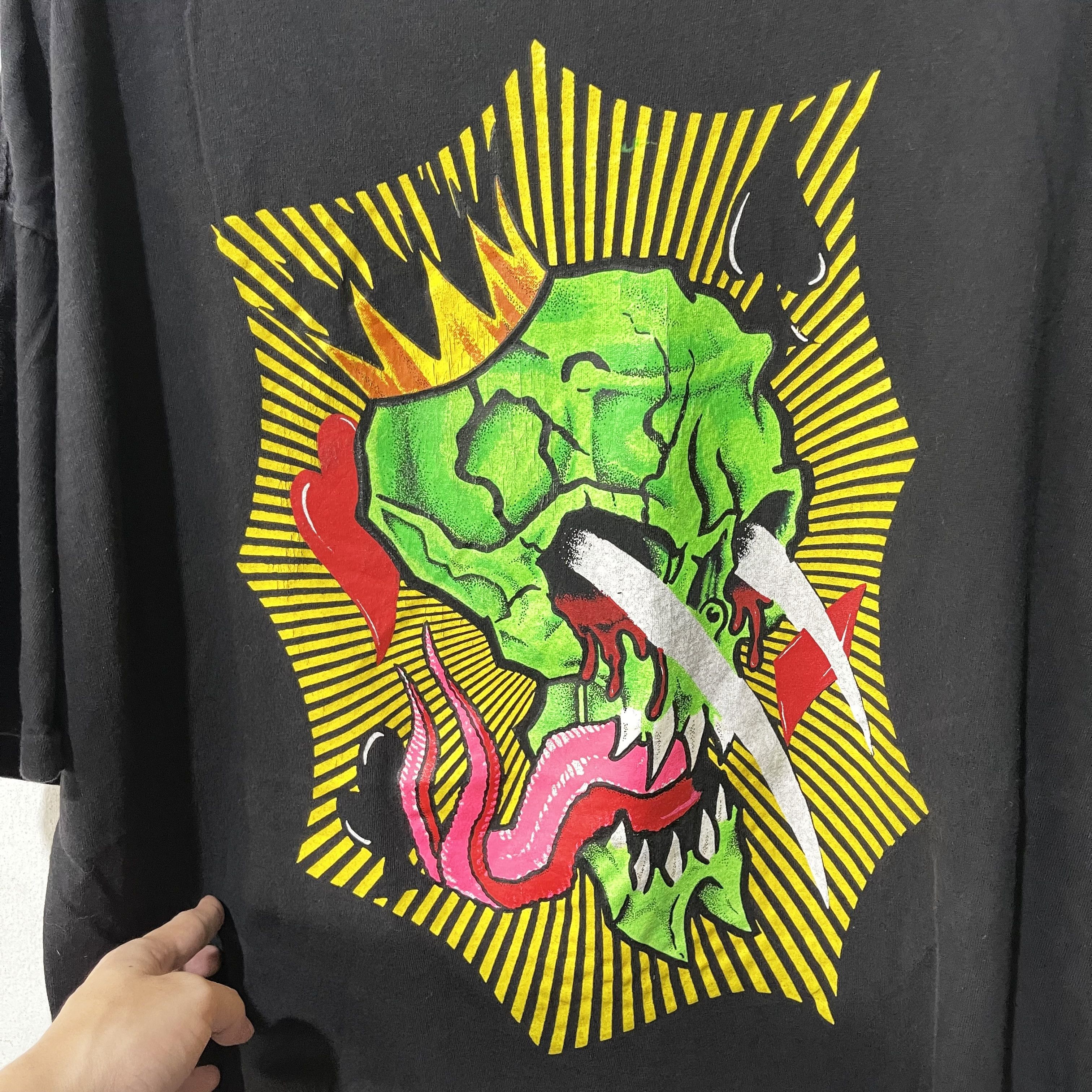 Vintage Vintage 90s Tattoo Shirt Size US XL / EU 56 / 4 - 2 Thumbnail