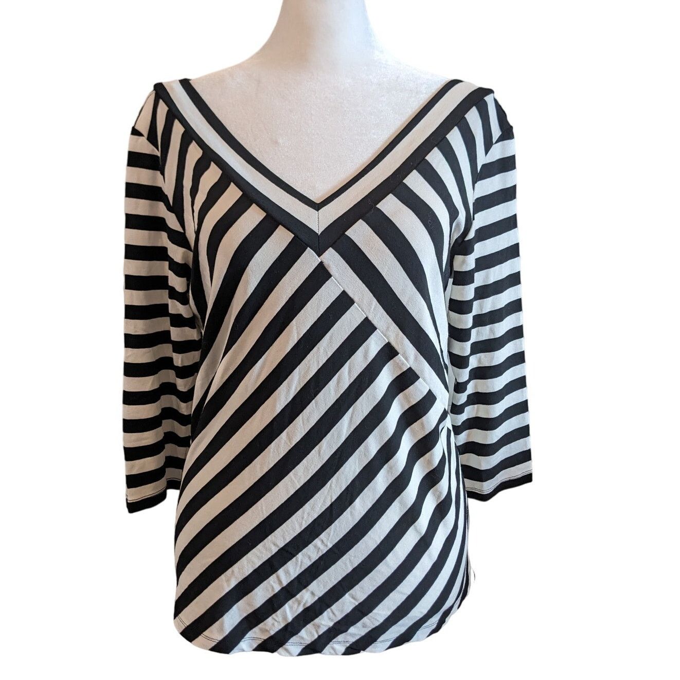 Other Yansi Fugel Black and White Striped Classic V-Neck Top Size M / US 6-8 / IT 42-44 - 1 Thumbnail