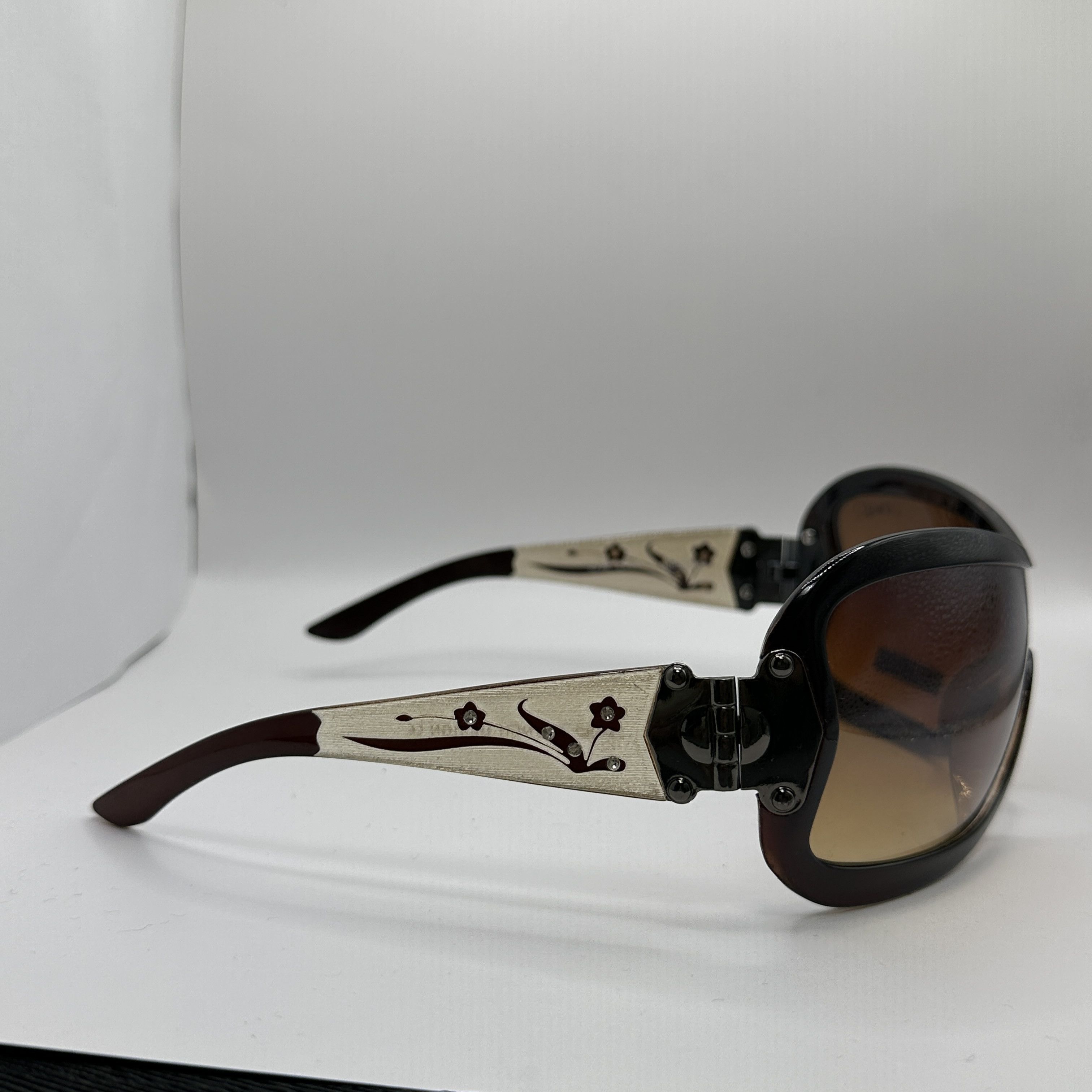 Vintage Vintage Avant Garde Floral Mask Sunglasses Y2K Size ONE SIZE - 4 Thumbnail