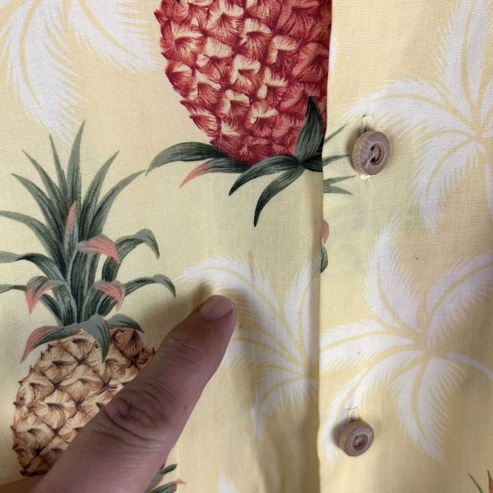 Paradise Found Paradise Found Shirt - Large - Yellow Hawaiian Aloha Pineapple Rayon Made USA Size US L / EU 52-54 / 3 - 4 Thumbnail