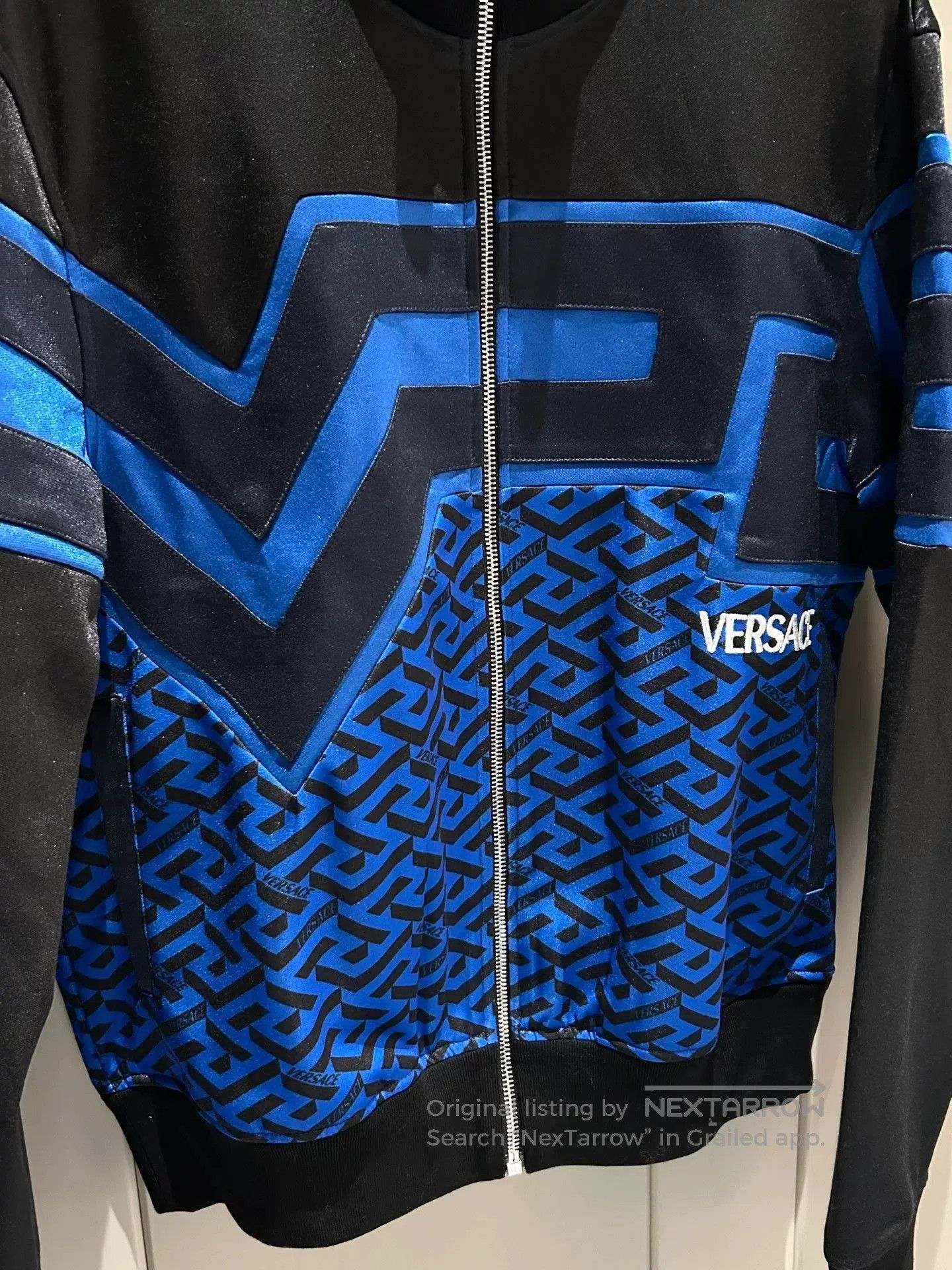 Versace Versace Black Blue Greek Key Jacket. Size US XS / EU 42 / 0 - 2 Thumbnail