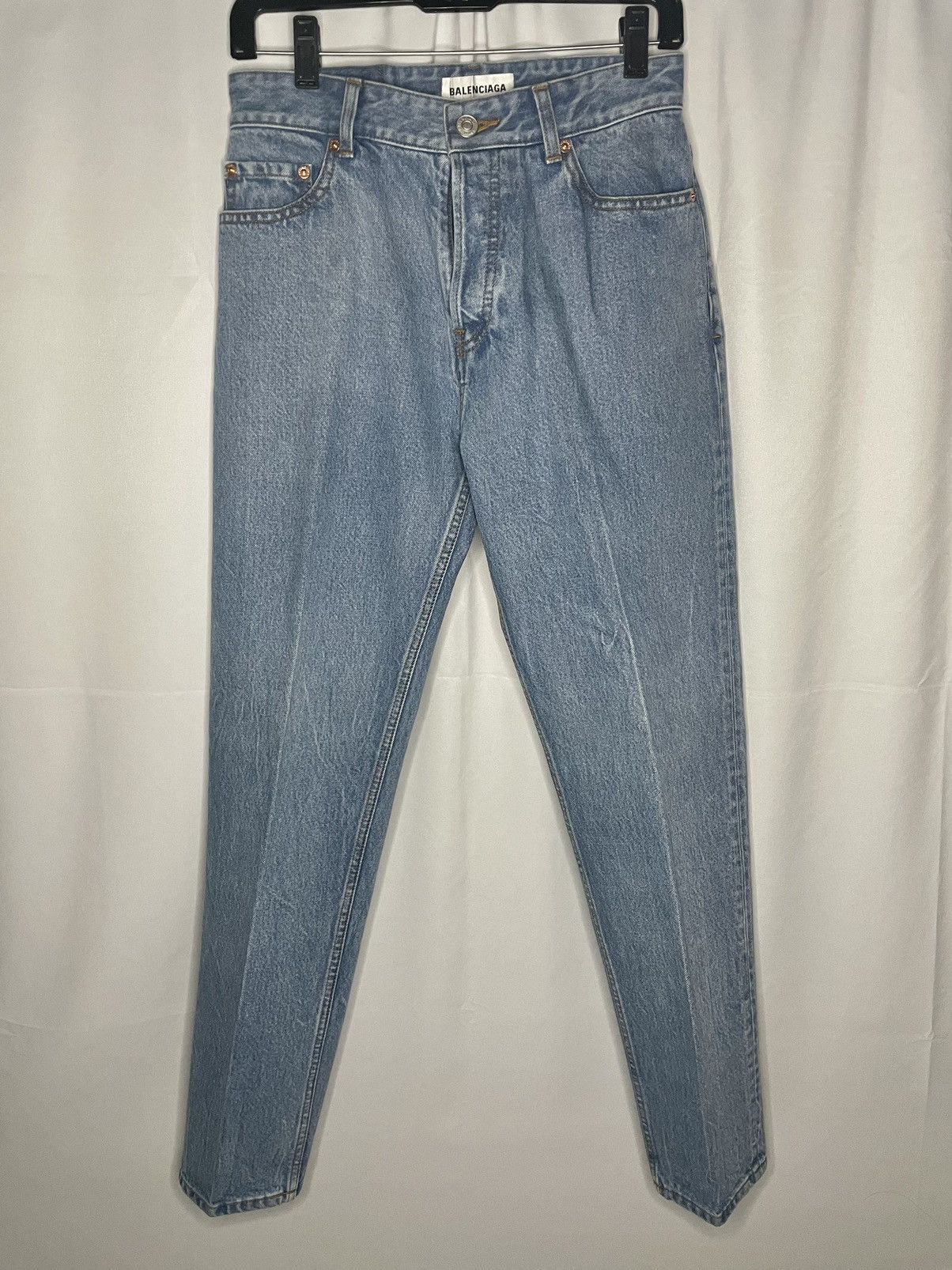 Balenciaga Balenciaga Stonewashed Pleated Jeans Size 27" / US 4 / IT 40 - 1 Thumbnail