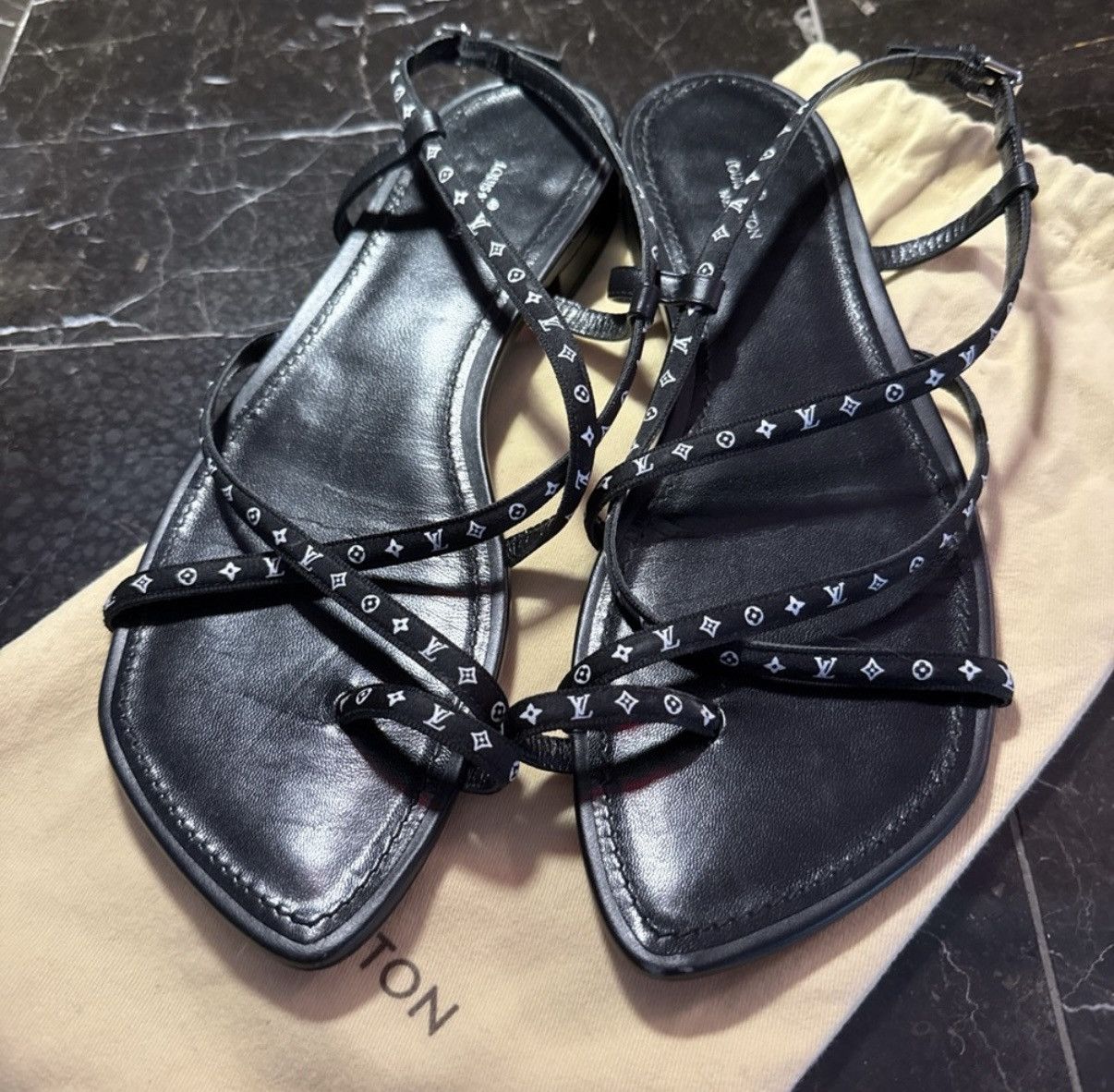 Louis Vuitton Size 41 IT Louis Vuitton monogram slingback sandals Size US 11 / IT 41 - 8 Thumbnail