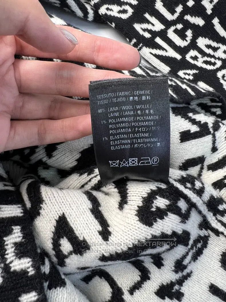 Other Balenciaga Black and White Bullet Screen High Neck Sweater Size US S / EU 44-46 / 1 - 5 Thumbnail