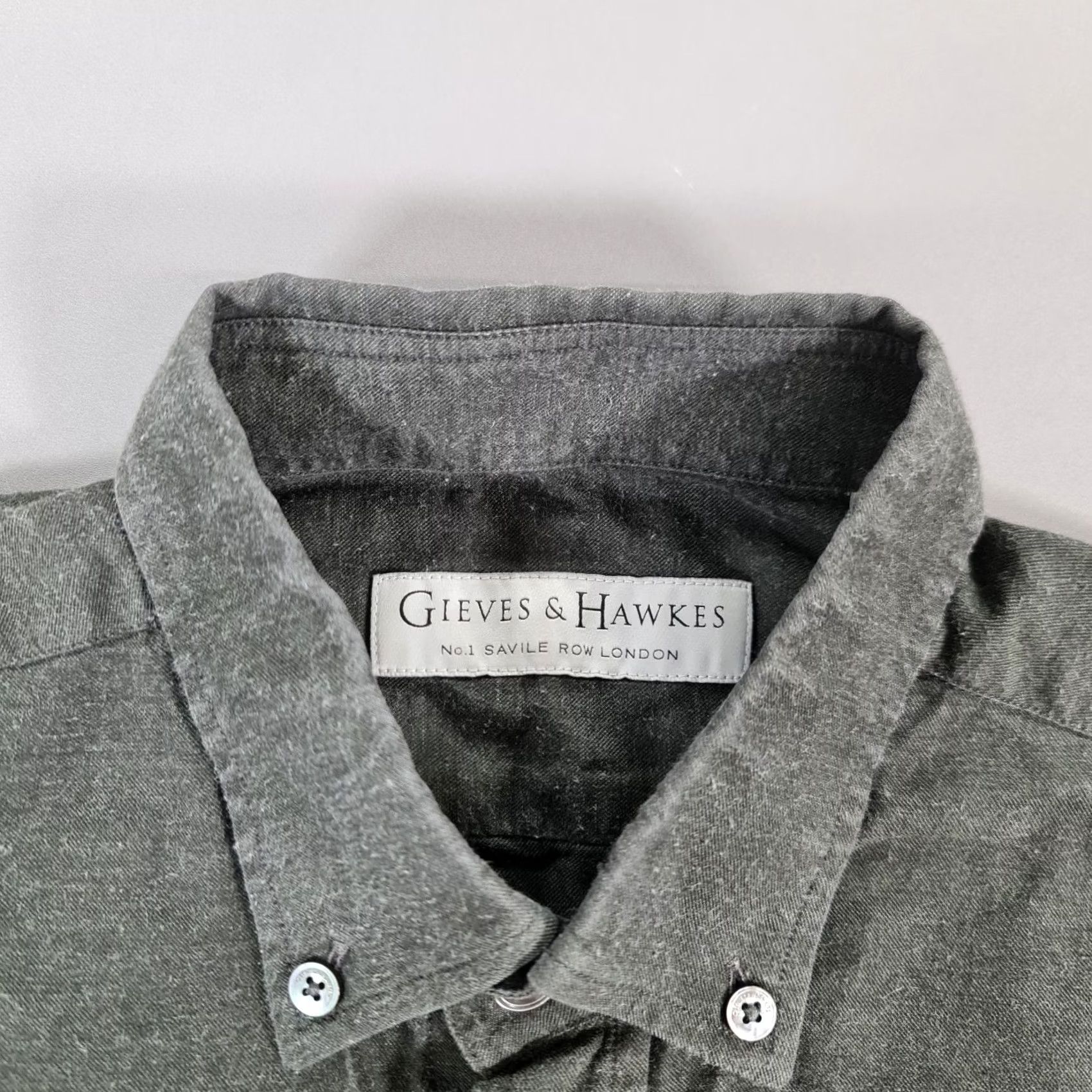 Gieves & Hawkes Gieves & Hawkes Savile Row Mens Shirt Khaki Green Small Long Sleeve Button-Down Size US S / EU 44-46 / 1 - 3 Thumbnail