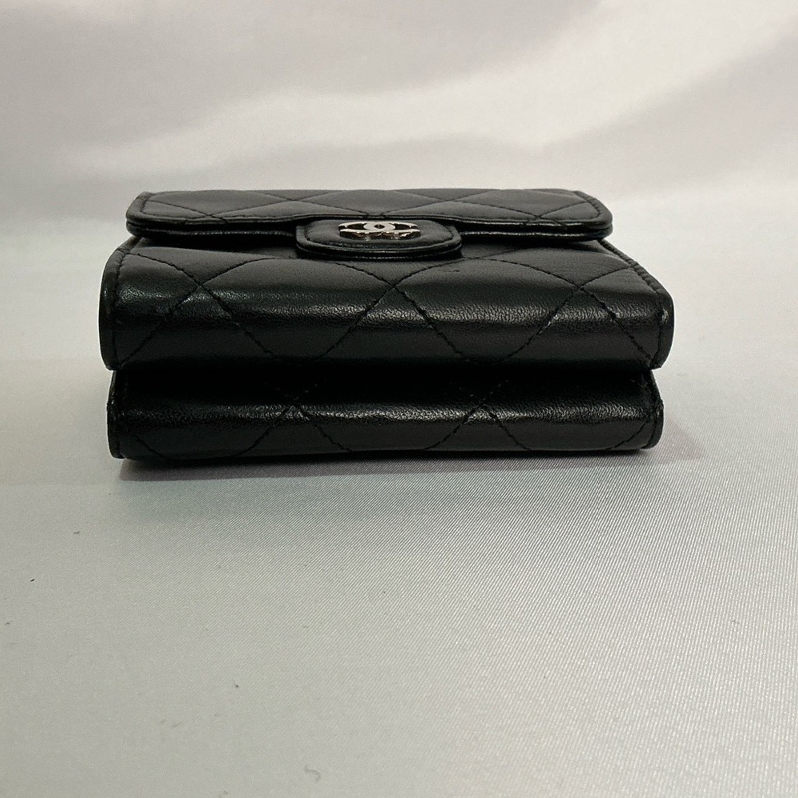 Chanel CHANEL Matelasse Tri-Fold Compact Wallet Lambskin Silver Size ONE SIZE - 7 Thumbnail