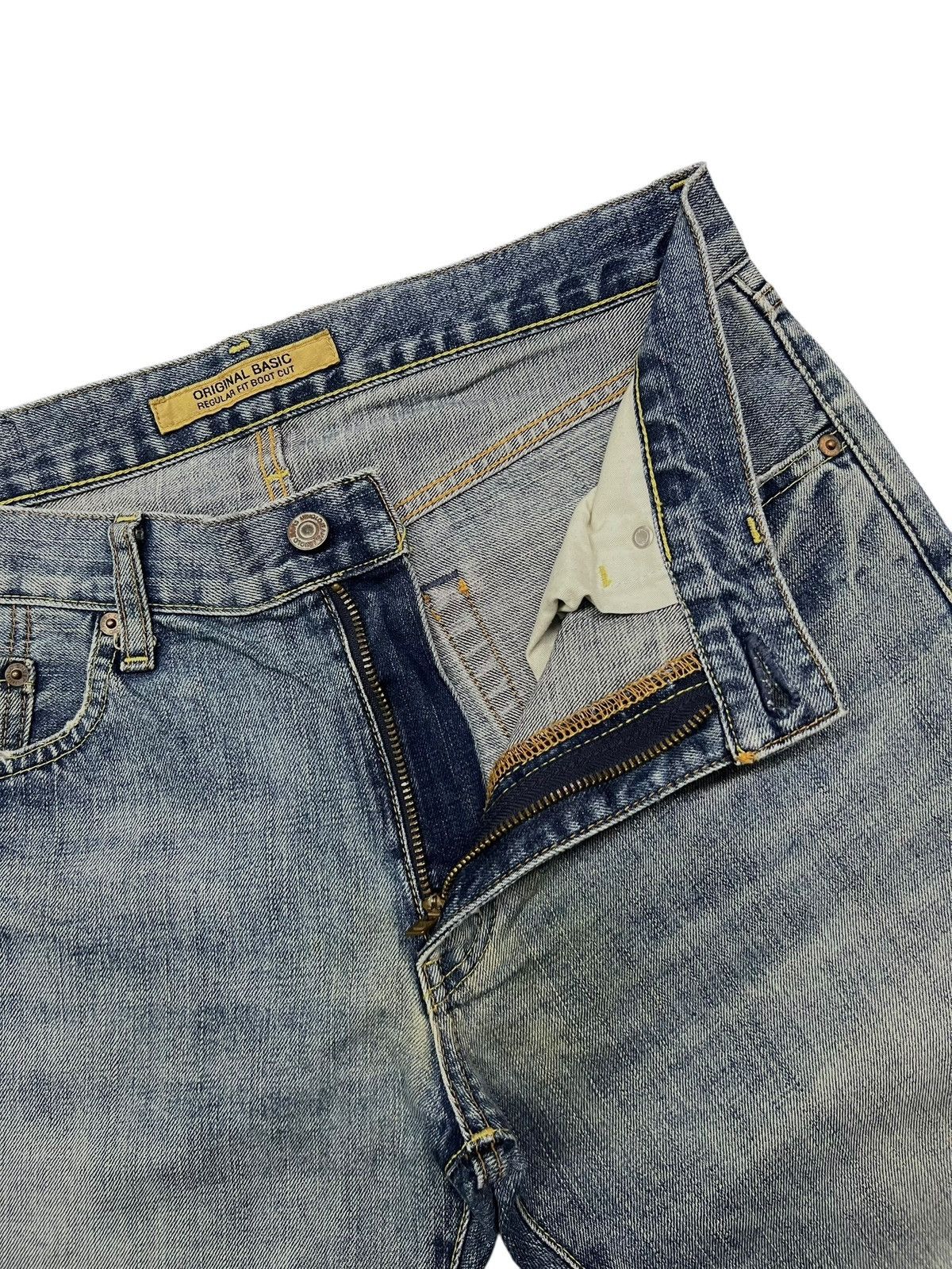 Uniqlo Bootcut Vintage Uniqlo B-002 Japan - Faded Wash Jeans Size US 32 / EU 48 - 9 Thumbnail