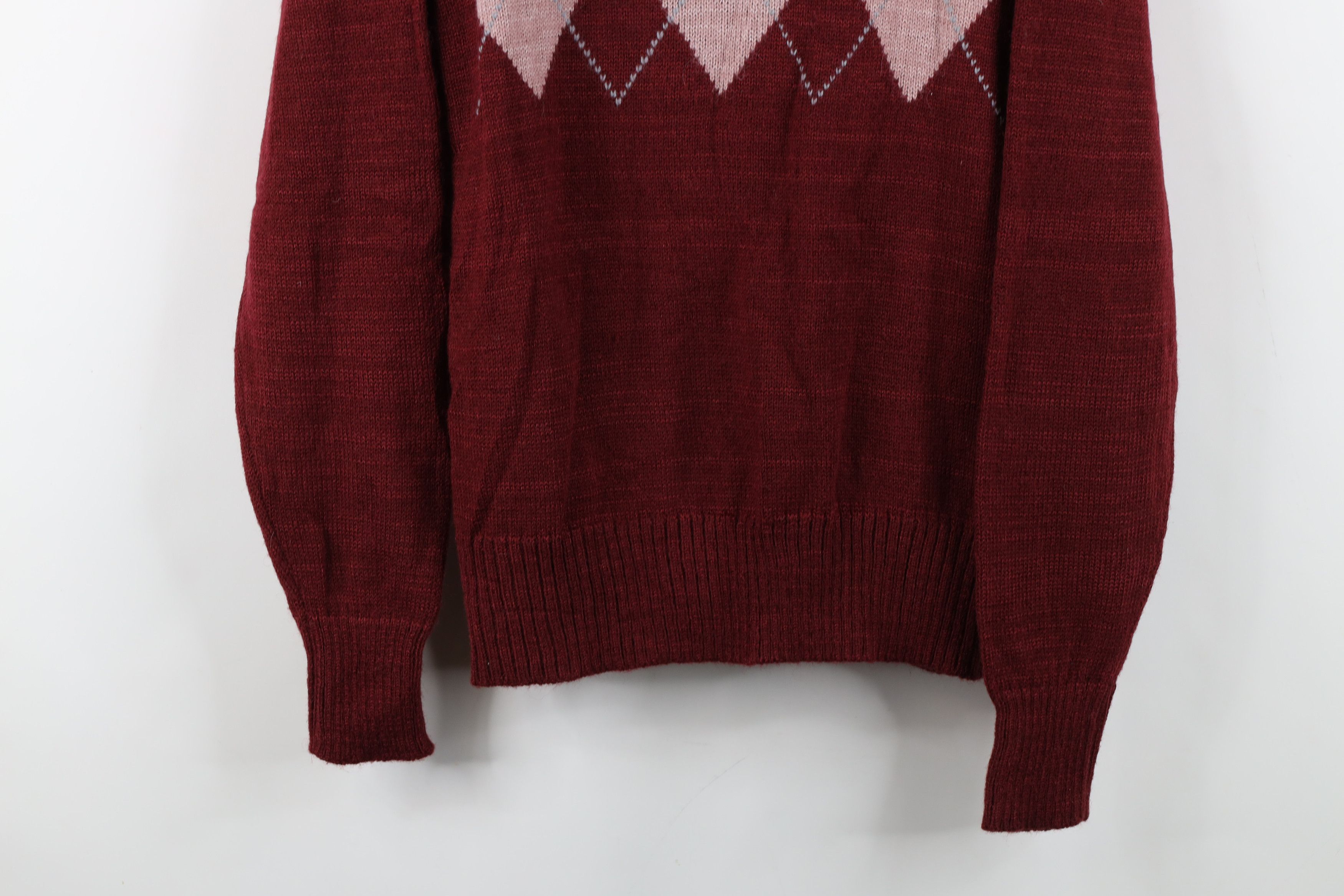 Vintage Vintage 70s Streetwear Diamond Knit Crewneck Sweater Red Size L / US 10 / IT 46 - 3 Thumbnail