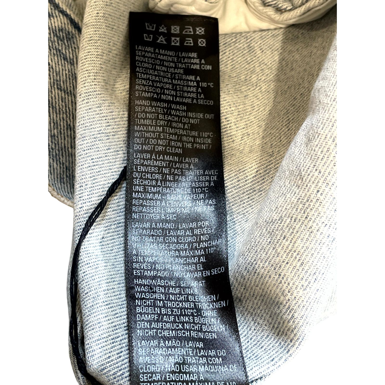 Balenciaga Balenciaga Logo Metal Denim Lightwash Jacket Size US L / EU 52-54 / 3 - 7 Thumbnail