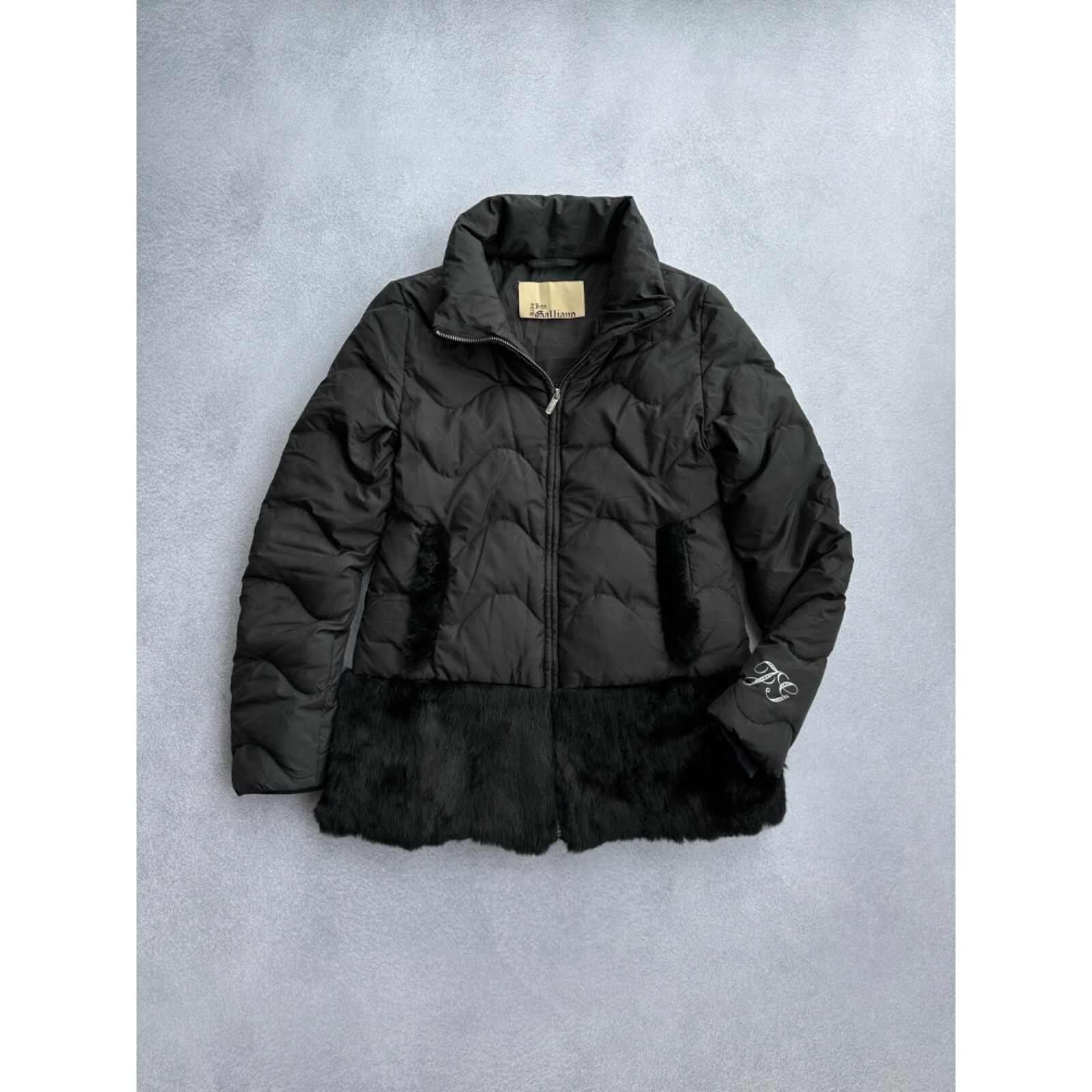 John Galliano VTG John Galliano Kids Woman Puffer Jacket with Fur Size S / US 4 / IT 40 - 1 Thumbnail