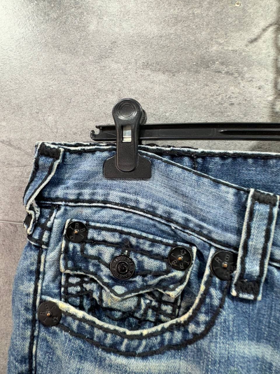 True Religion True Religion Vintage Blue Jeans Denim Black Stitching Size US 34 / EU 50 - 3 Thumbnail