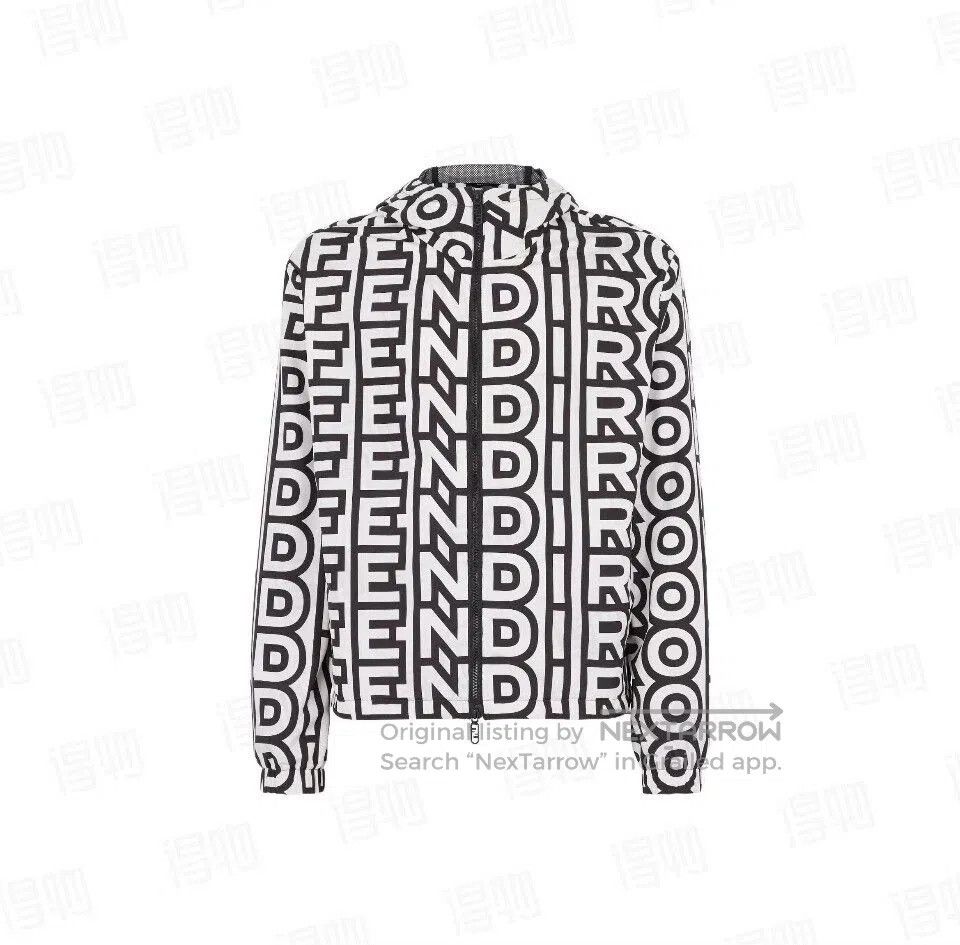 Fendi fendi roma logo hooded jacket for men. Size US M / EU 48-50 / 2 - 6 Thumbnail