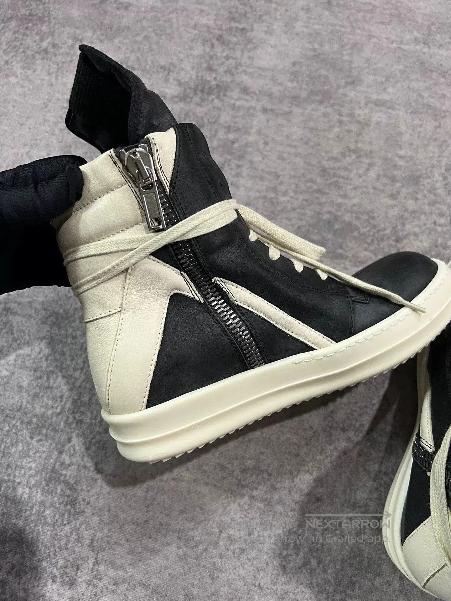 Rick Owens rick owens black and white high. Size US 6.5 / EU 39-40 - 6 Thumbnail