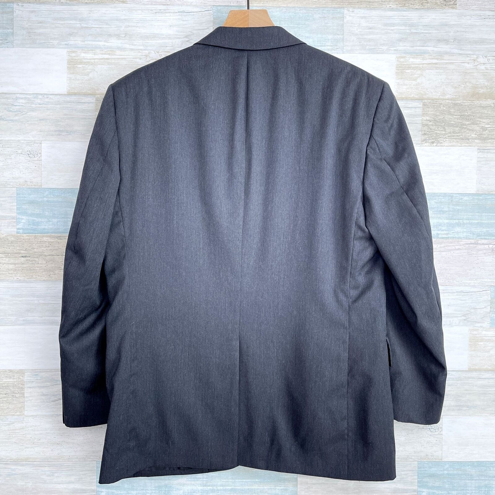 Jos. A. Bank Jos A Bank Signature Wool Suit Charcoal Mens 40S Size 40S - 6 Thumbnail