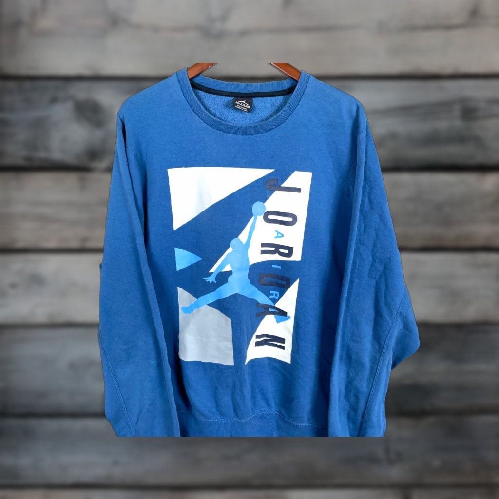 Jordan Brand Jordan Sweatshirt Adult 2XL Blue Crewneck Graphic Print Fleece Cotton Blend Pullover 90s Retro Sports Size US XXL / EU 58 / 5 - 1 Thumbnail