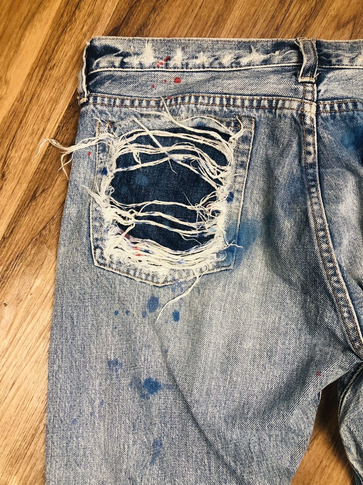 Japanese Brand RNA Inc. Vintage Ripped Jeans | Paint Splatter Denim (38) Size US 33 - 15 Thumbnail