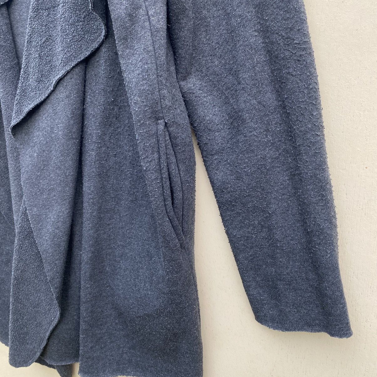 Designer × Japanese Brand Issue Industrie Du Vetement Cloak & Capes Pullover Cardigan Size US L / EU 52-54 / 3 - 4 Thumbnail