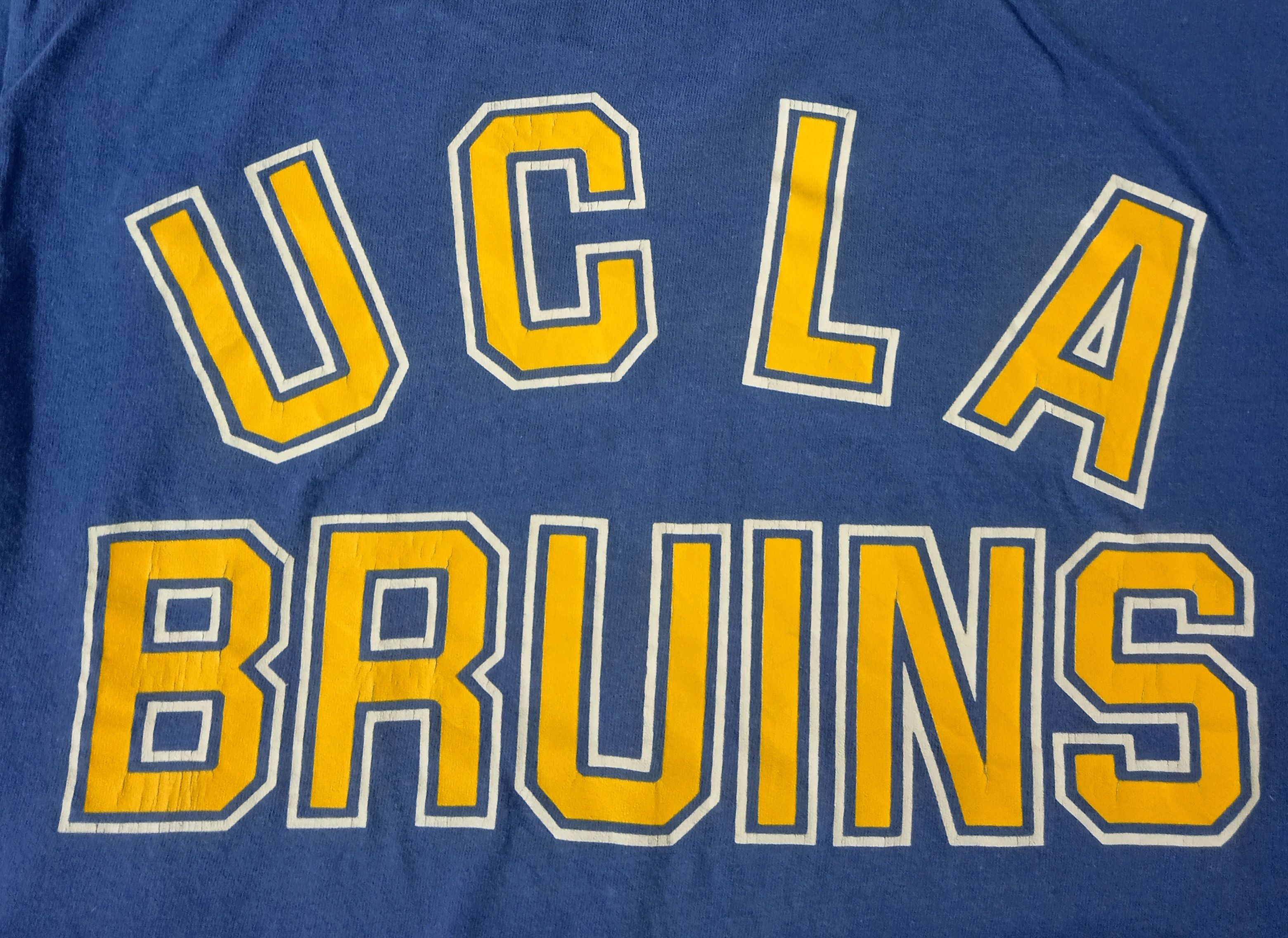 Vintage Vintage UCLA BRUINS Sportswear Size US S / EU 44-46 / 1 - 6 Thumbnail