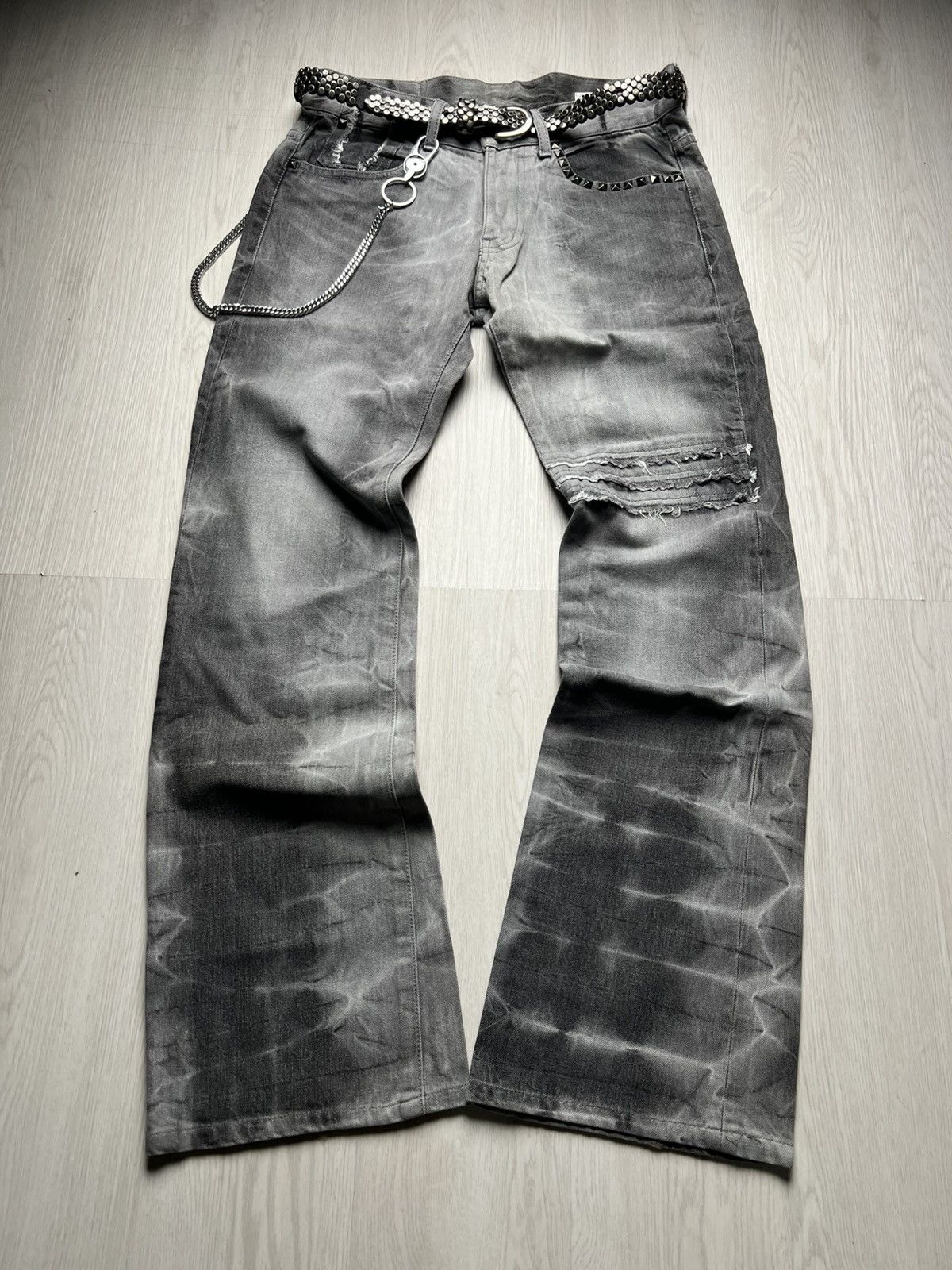 Japanese Brand Semantic Design Studded Mudwash Distressed Flared Denim Size US 31 - 1 Thumbnail