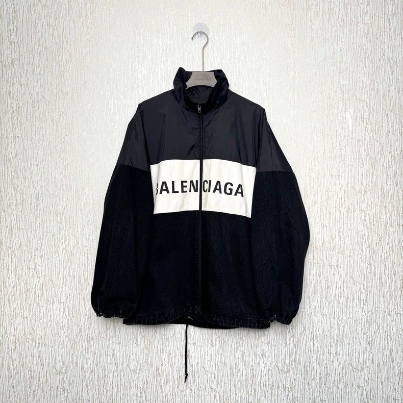 Balenciaga Balenciaga size 34 Black stitching denim zipper jacket jac Size XS / US 0-2 / IT 36-38 - 1 Thumbnail
