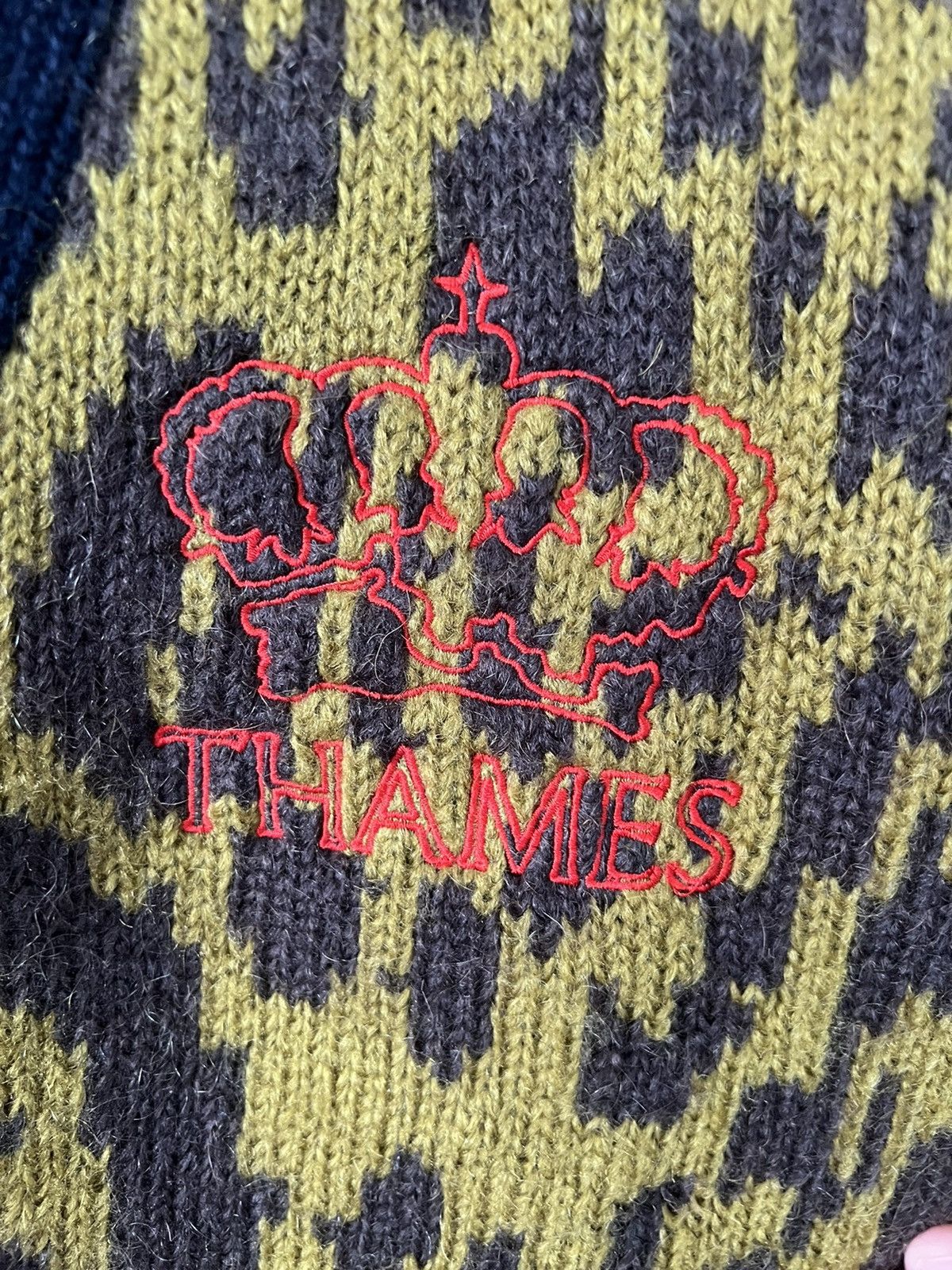 Thames Thames Carnivore Cardigan Size US S / EU 44-46 / 1 - 3 Thumbnail