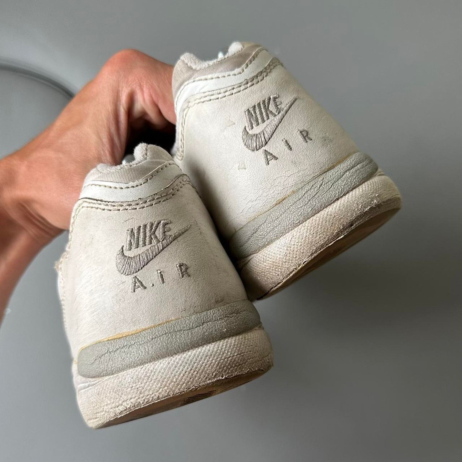 Nike Vintage 90s Nike Air White Grey Chunky Tennis Training Shoes Size US 9.5 / IT 39.5 - 4 Thumbnail