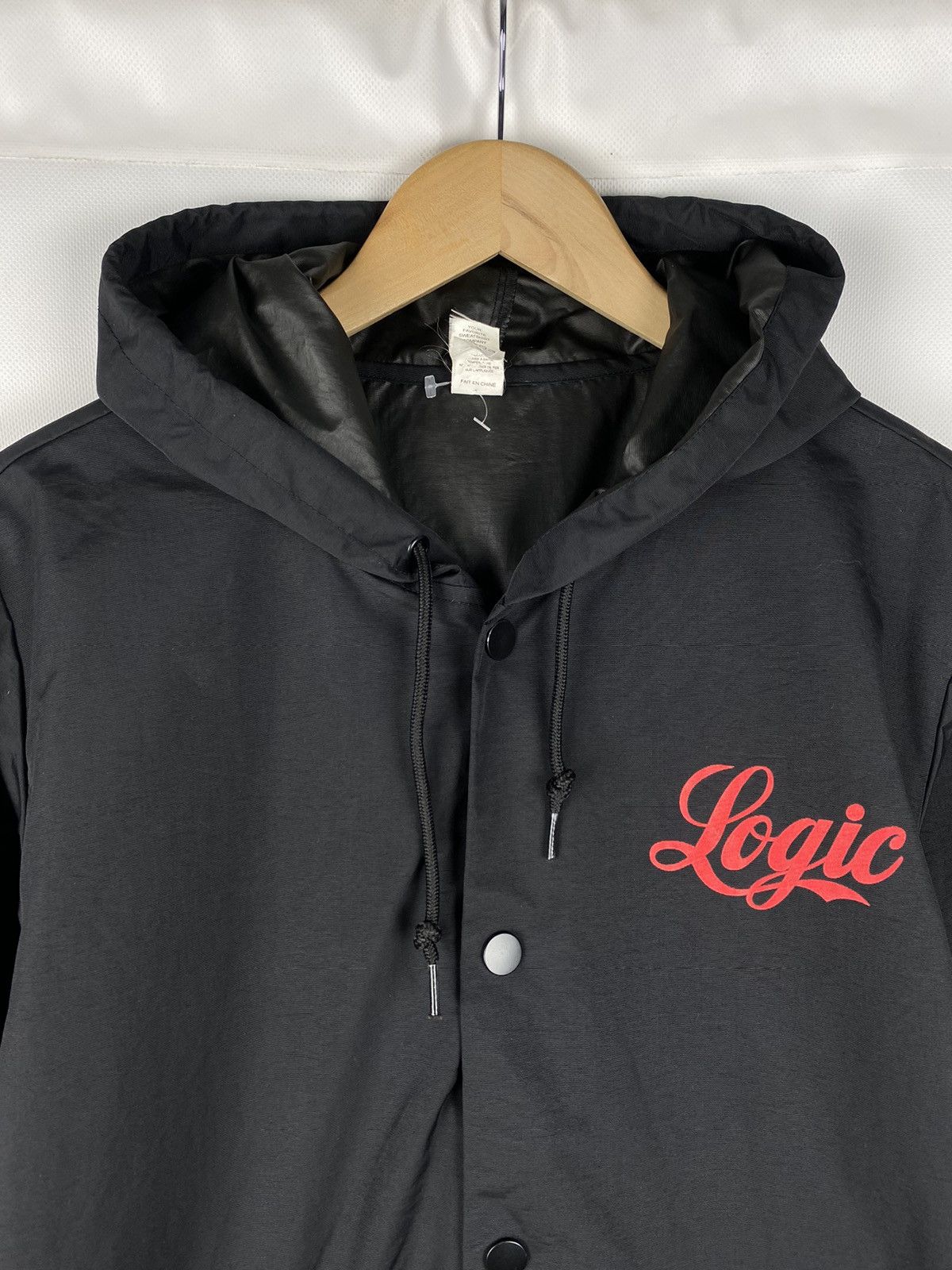 Independent Trading Co. Independent men’s hooded windbreaker jacket size M Size US M / EU 48-50 / 2 - 7 Thumbnail