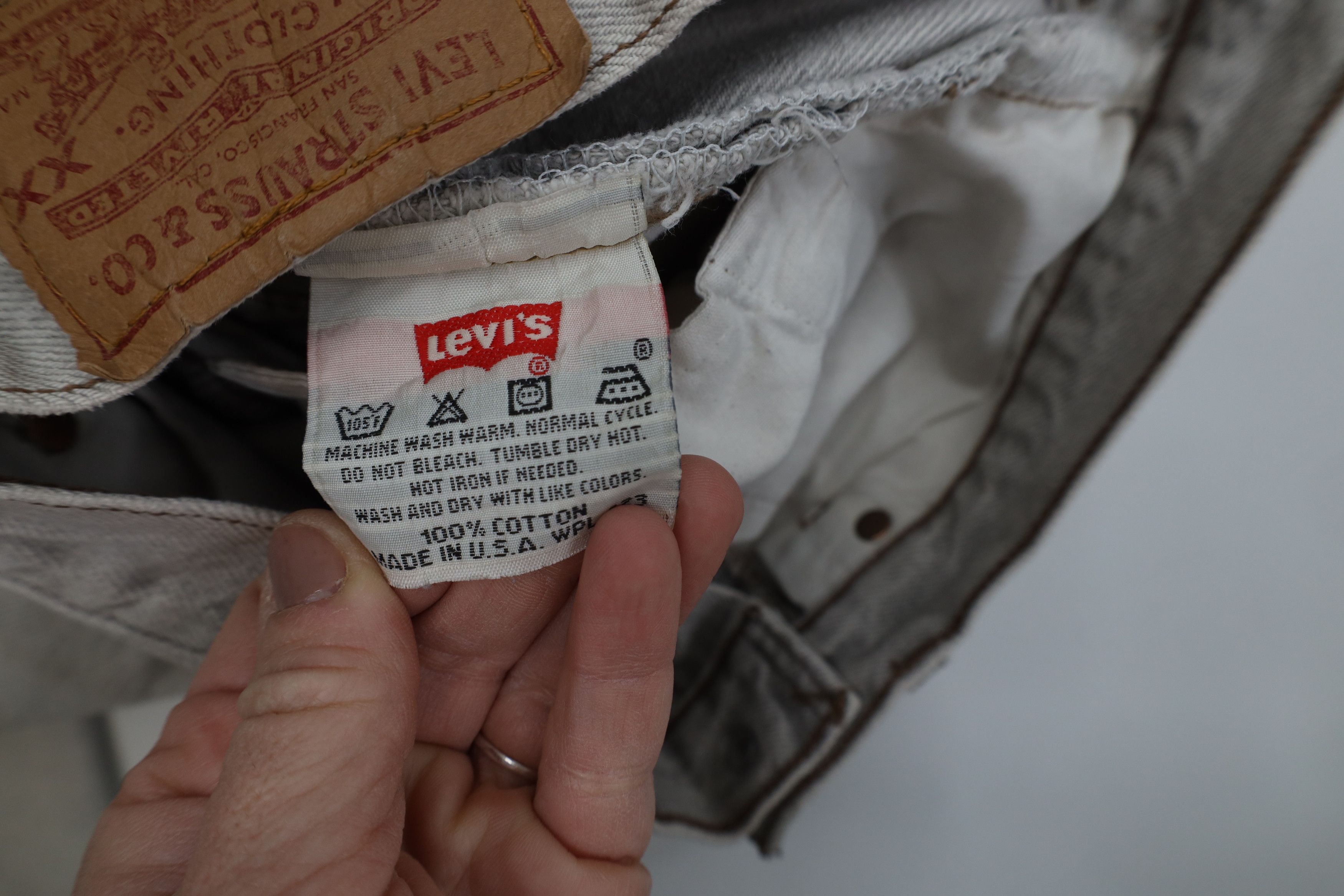 Levi's Vintage 90s Levis 501xx Button Fly Original Fit Jeans USA Size US 31 - 10 Thumbnail