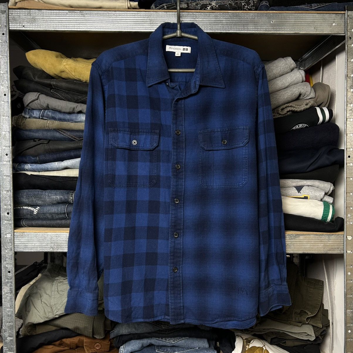 Designer Uniqlo c J.W.Anderson pocket luxury button shirt