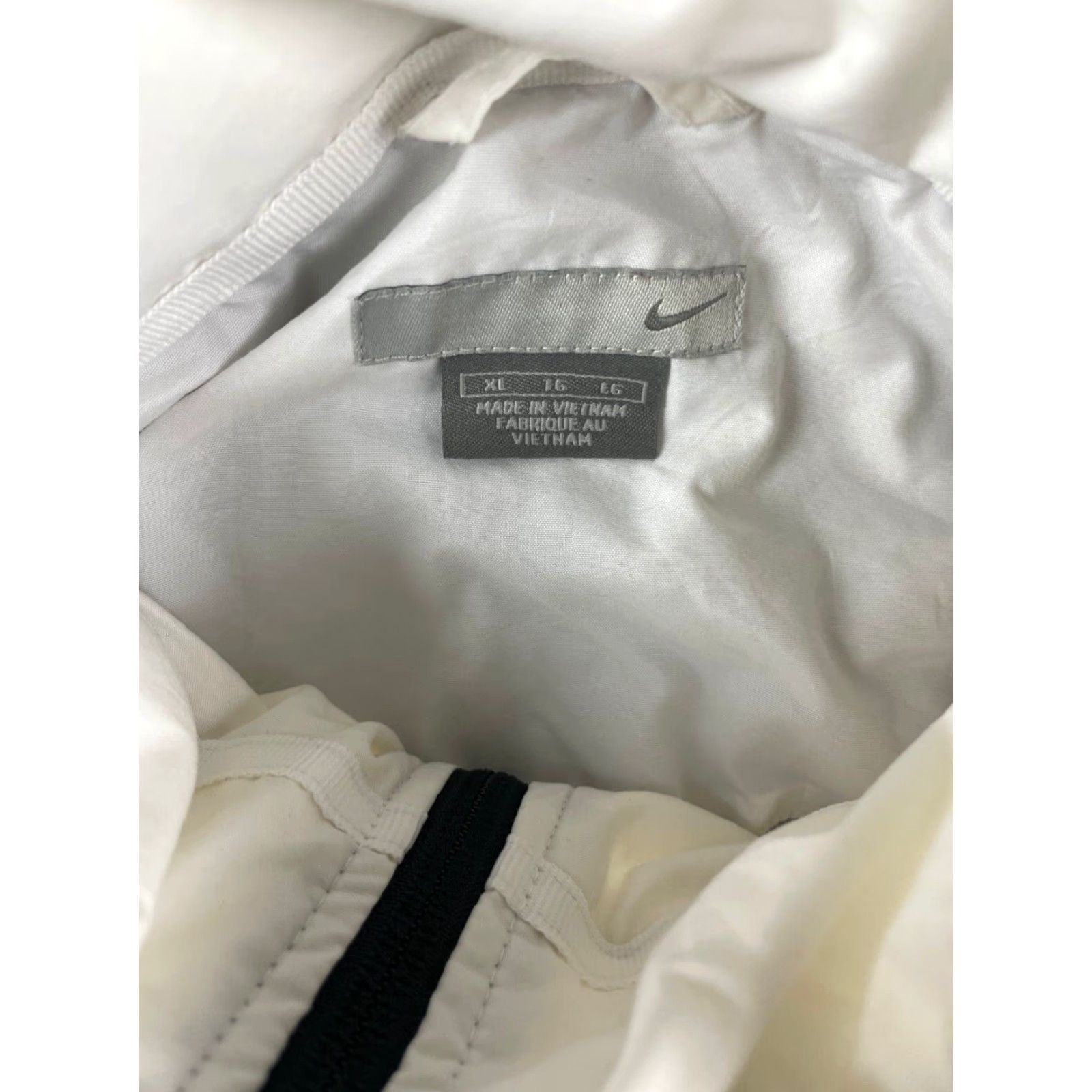 Nike VINTAGE Nike Jacket Mens L Black White Full Zip 90s Swoosh Nike Air Tracksuit Full Zip Jacket Size 42R - 3 Thumbnail