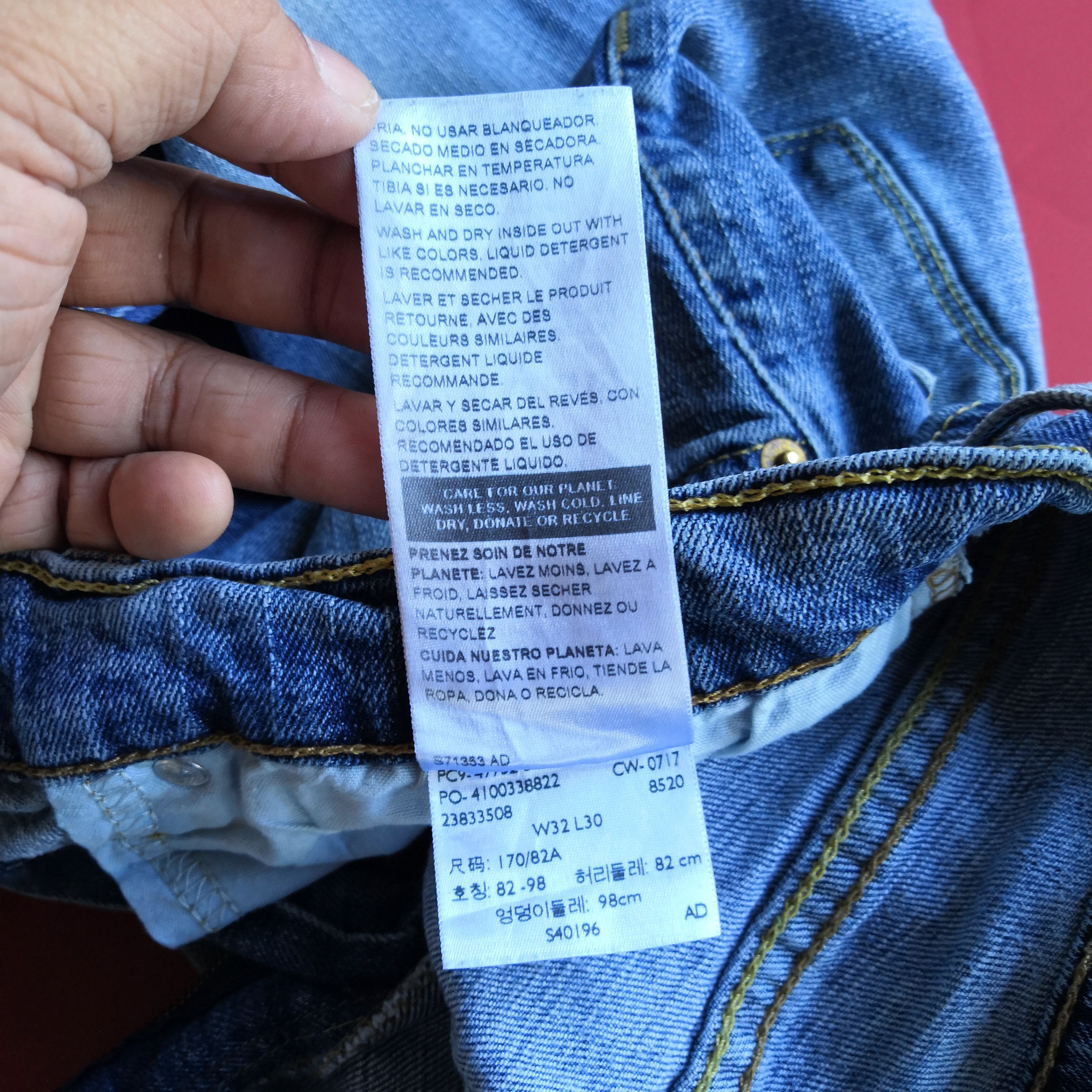 Levi's Distressed Levis Denizen Jeans Levi's Light Blue Denim Size US 30 / EU 46 - 9 Thumbnail