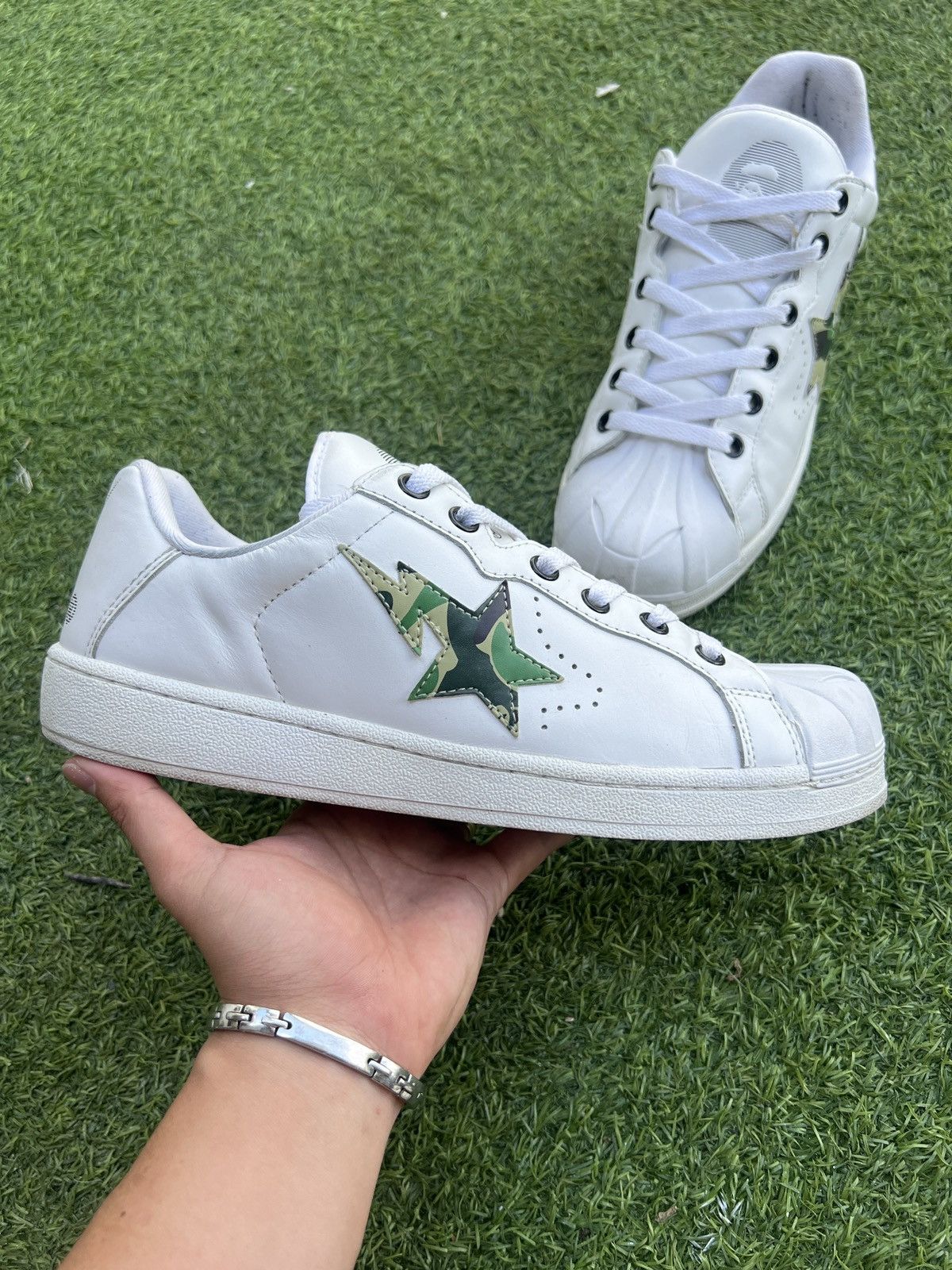Bape 🦧Bape Skull Sta Camo Green Size US 10 / EU 43 - 1 Thumbnail