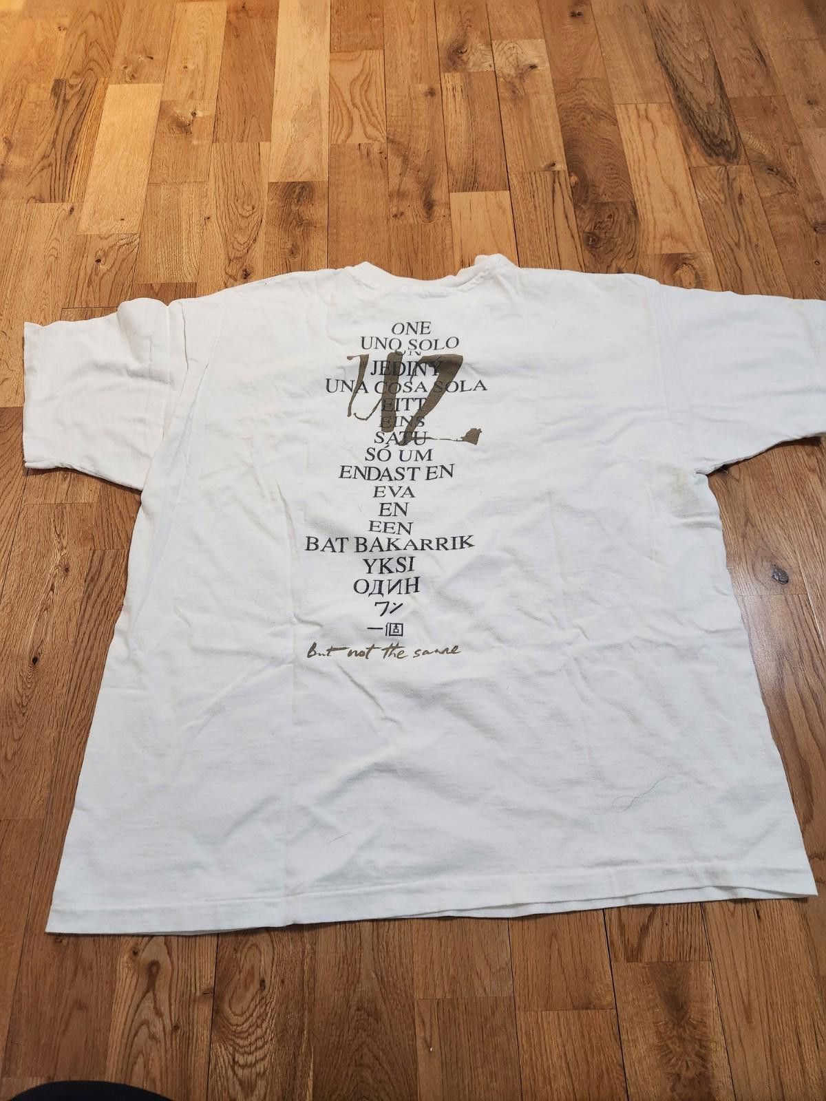 Hanes Vintage 90s U2 Single Stitch Smell The Flowers Tour Shirt XL Size US XL / EU 56 / 4 - 7 Thumbnail
