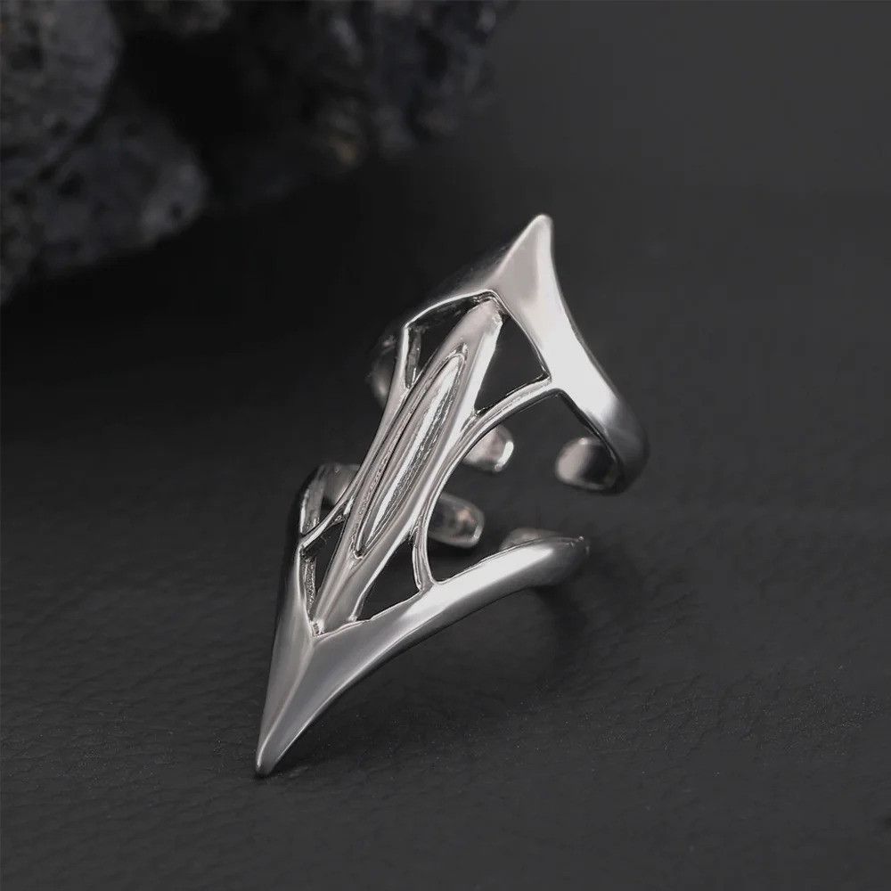 Vintage Retro Gothic Edgy Ring Size ONE SIZE - 3 Thumbnail