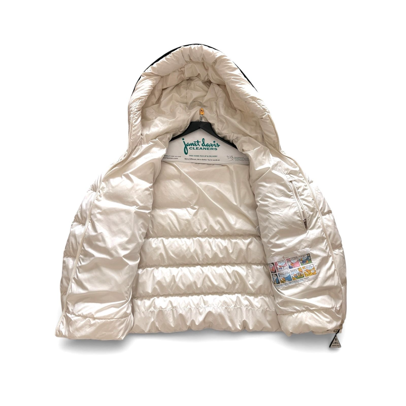 Moncler Moncler Men's Cardere Concealed Logo Jacket White | Size 2 Size US S / EU 44-46 / 1 - 6 Thumbnail