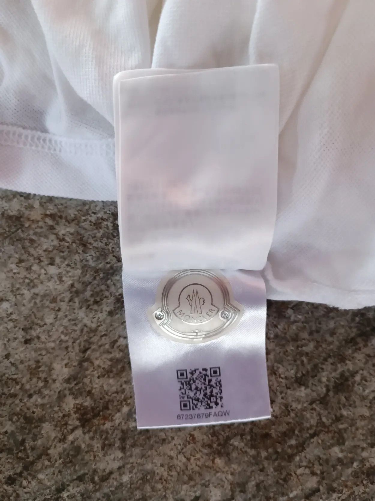 Moncler moncler polo shirt Size US L / EU 52-54 / 3 - 11 Thumbnail