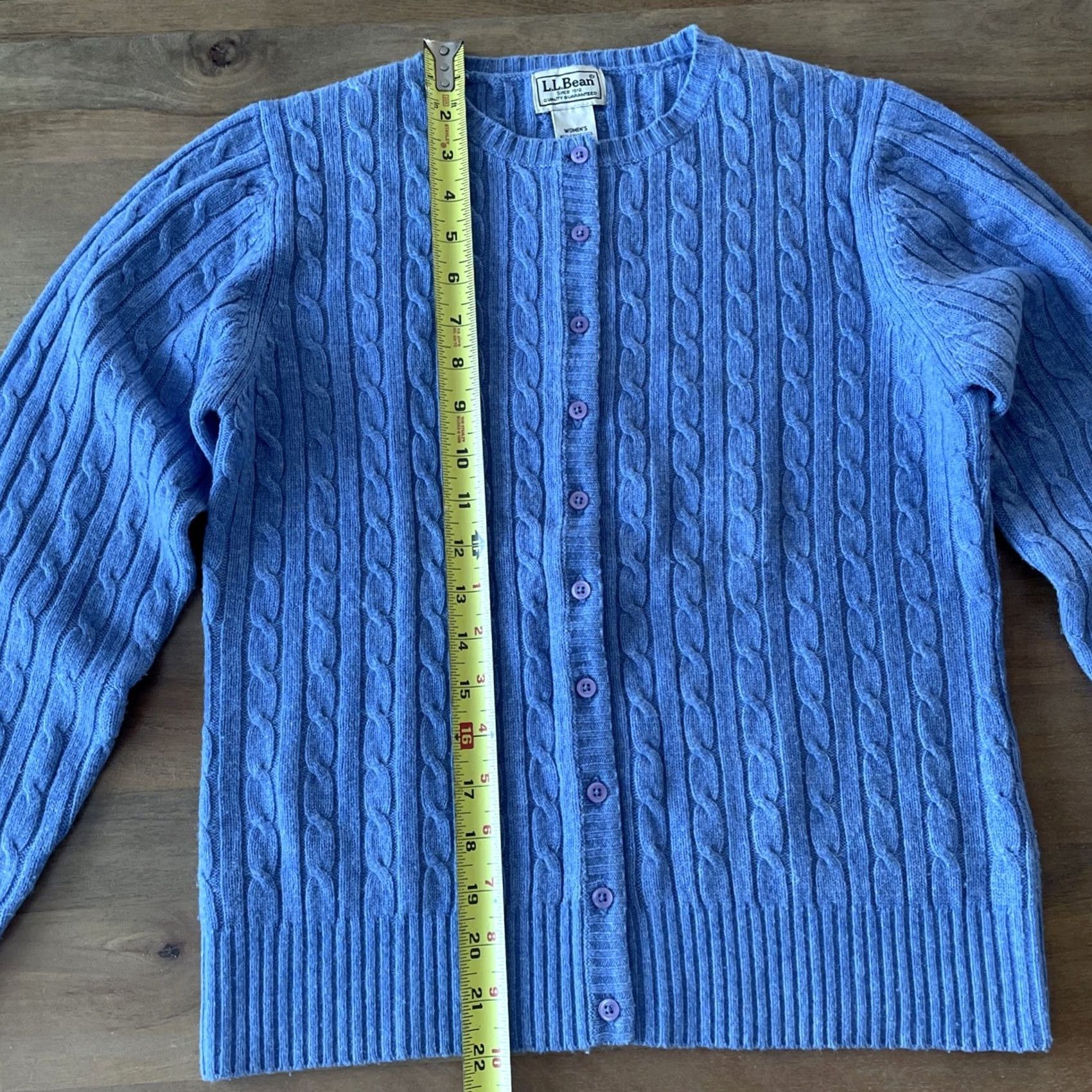 Vintage VINTAGE LL Bean Lambswool Blue Cardigan Sweater Womens Small Cable Knit Granny 90s Size S / US 4 / IT 40 - 4 Thumbnail