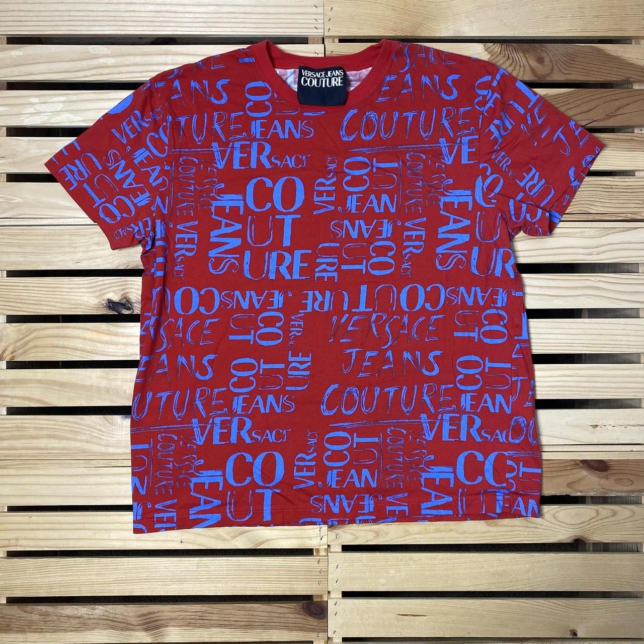 Versace Jeans Couture Versace Jeans Couture Red Doodle Graffiti Tee Size XL Size US XL / EU 56 / 4 - 1 Thumbnail
