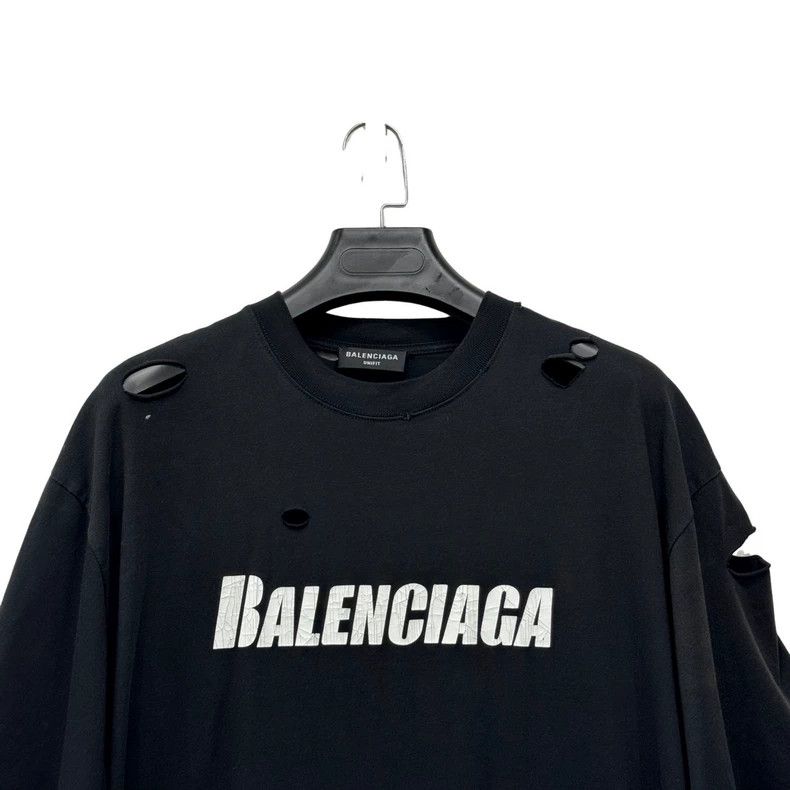 Balenciaga Balenciaga Damaged short sleeve Size US XS / EU 42 / 0 - 3 Thumbnail