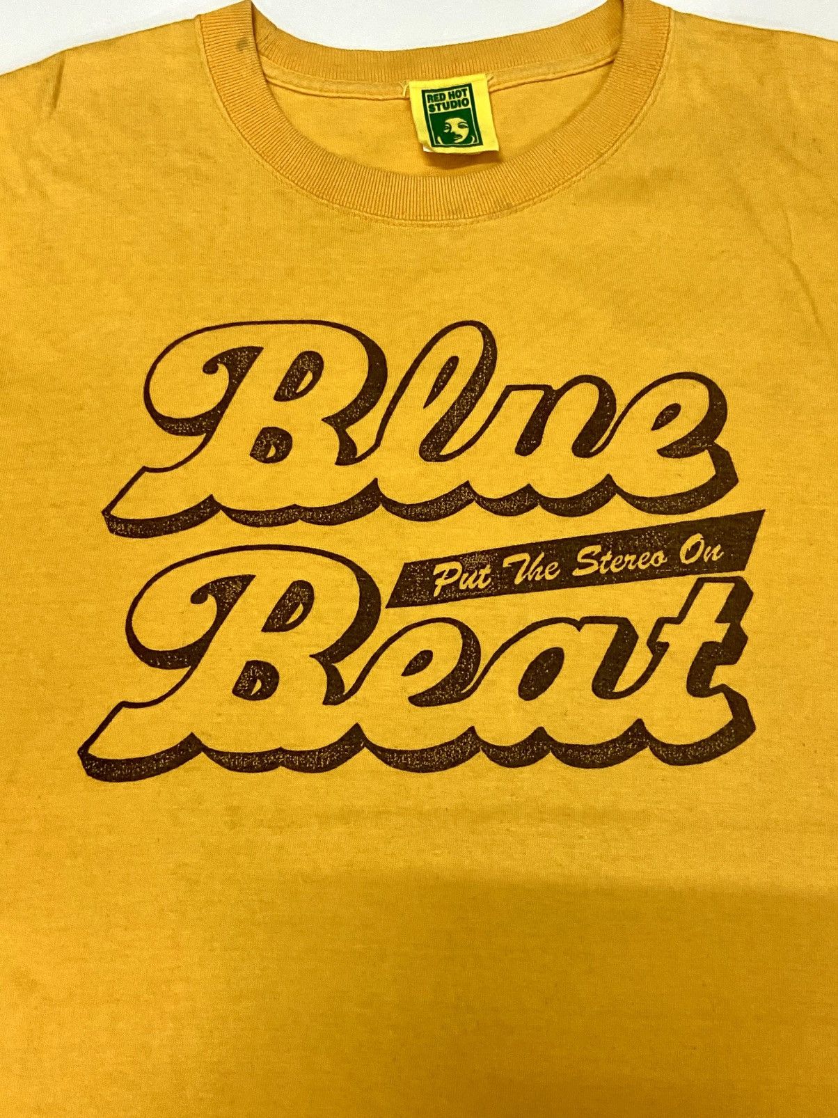 Other RED HOT MAMA BLUE BEAT RECORDS TEE Size US M / EU 48-50 / 2 - 15 Thumbnail