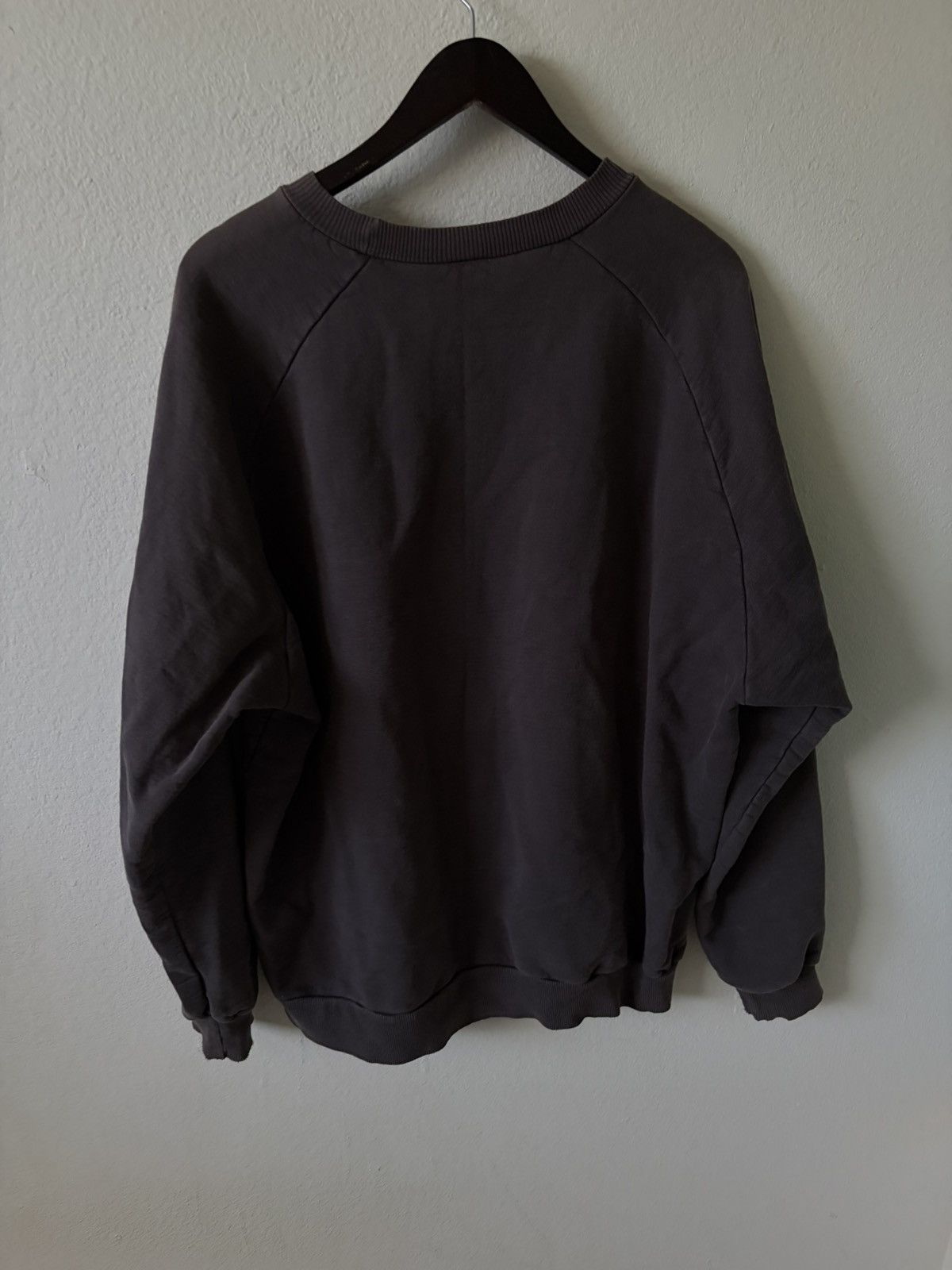Guess 90s Y2K Vintage Black Guess Crewneck Size US L / EU 52-54 / 3 - 2 Thumbnail