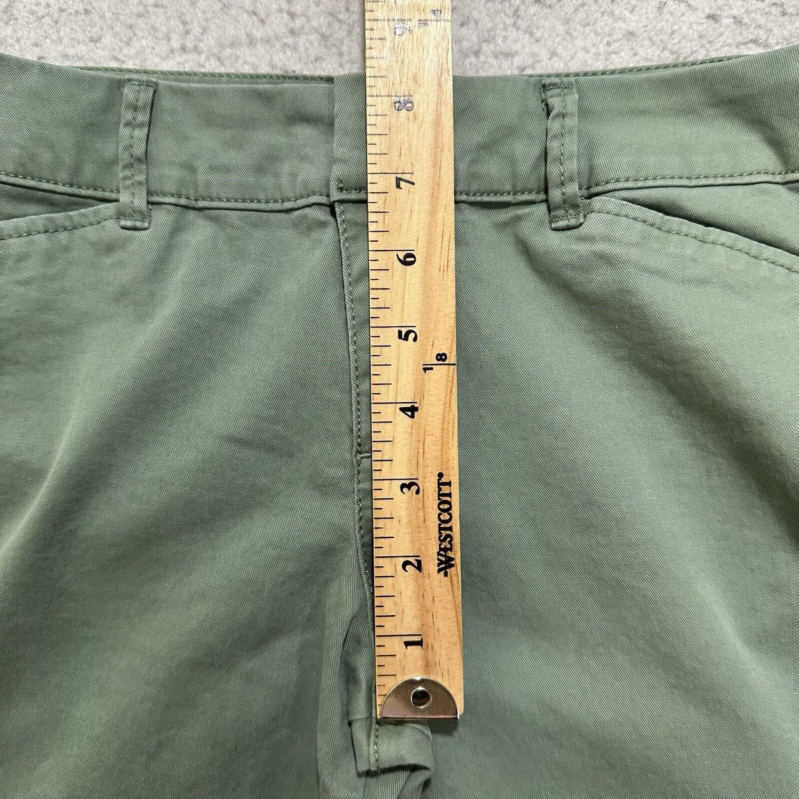 Old Navy Old Navy Pixie Pants 2 Regular Skinny Leg Green 26" Inseam Size 26" / US 2 / IT 38 - 12 Thumbnail